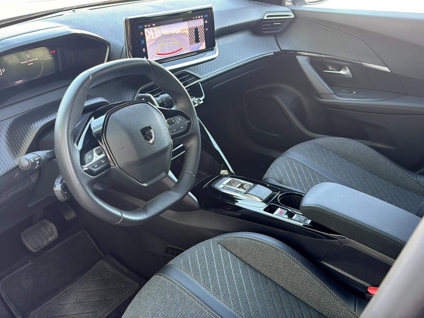 Peugeot 2008 1.2 Hybrid 145 Allure e-DCS6