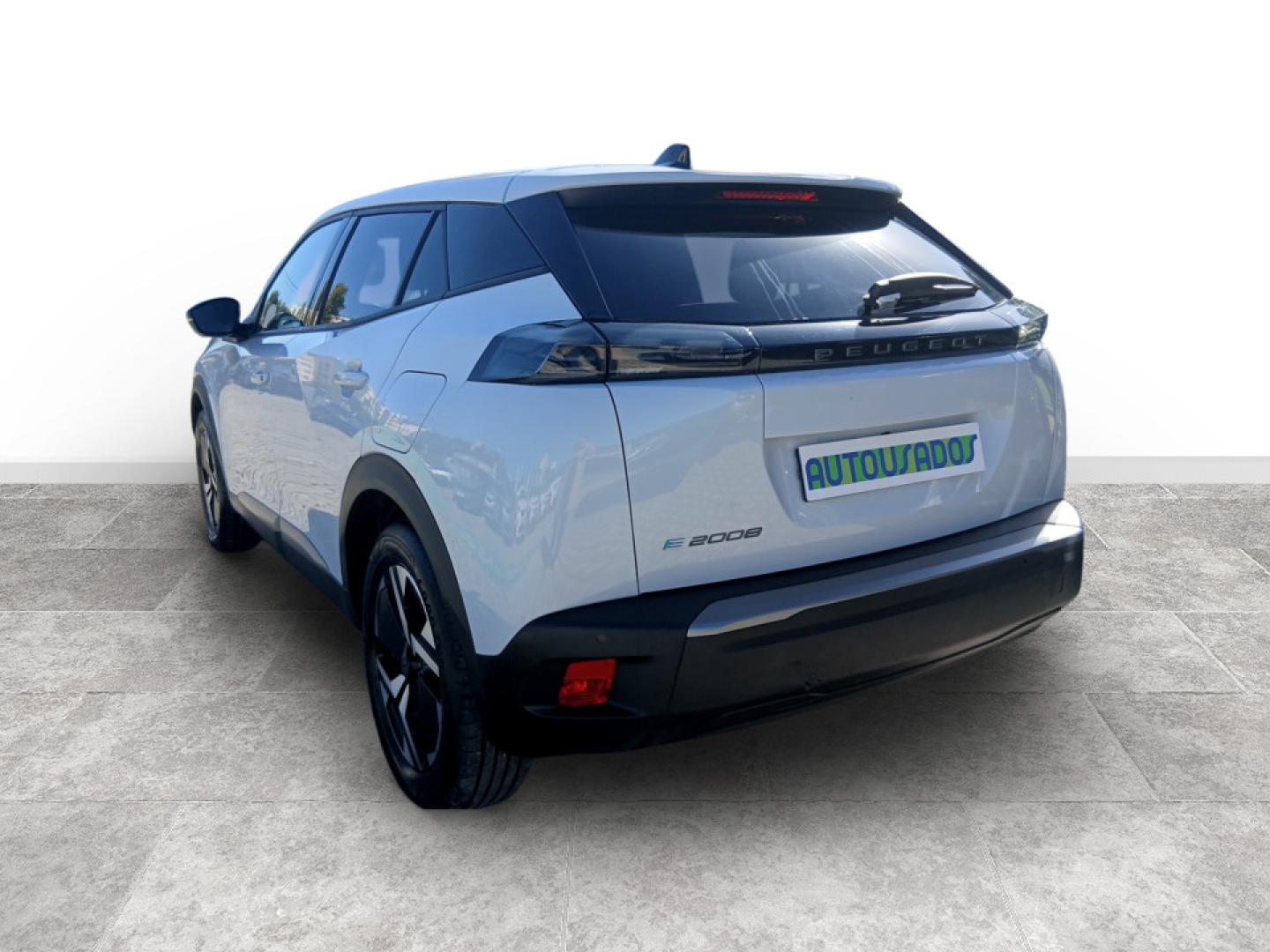 Peugeot e-2008 156 54kWh Allure 5p e-EAT8