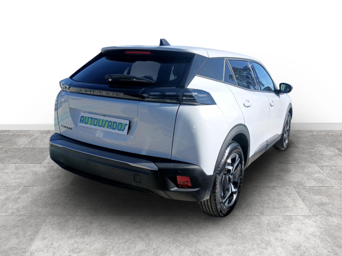 Peugeot e-2008 156 54kWh Allure 5p e-EAT8