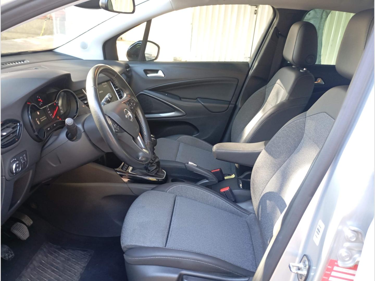 Opel Crossland 1.2T 110cv Elegance