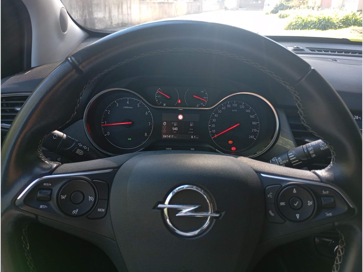 Opel Crossland 1.2T 110cv Elegance