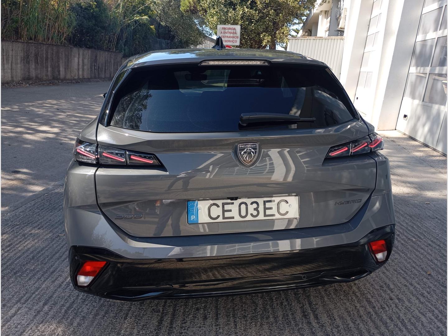 Peugeot 308 SW Allure 1.2 Hybrid 145cv e-DCS6