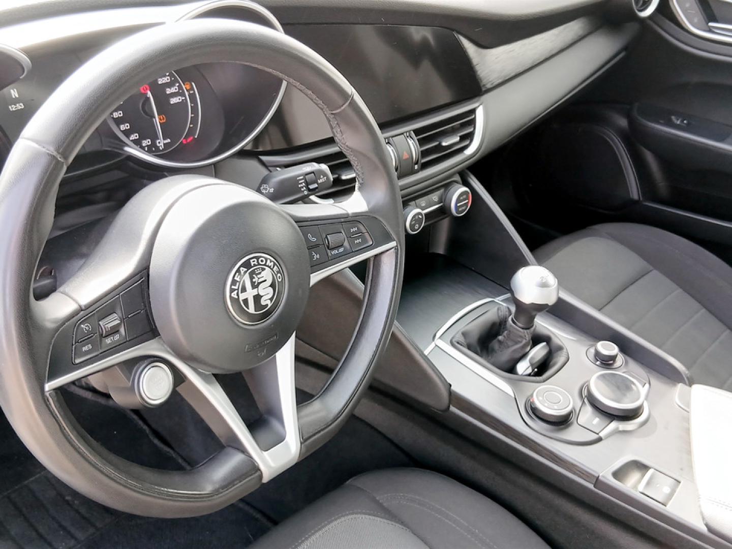 Alfa Romeo Giulia 2.2 Diesel 150cv Super MT6