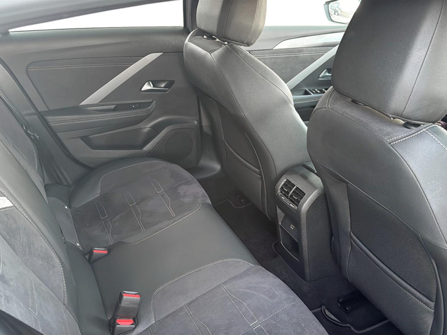 Opel Astra 1.6T PHEV 180cv GS Line AT8