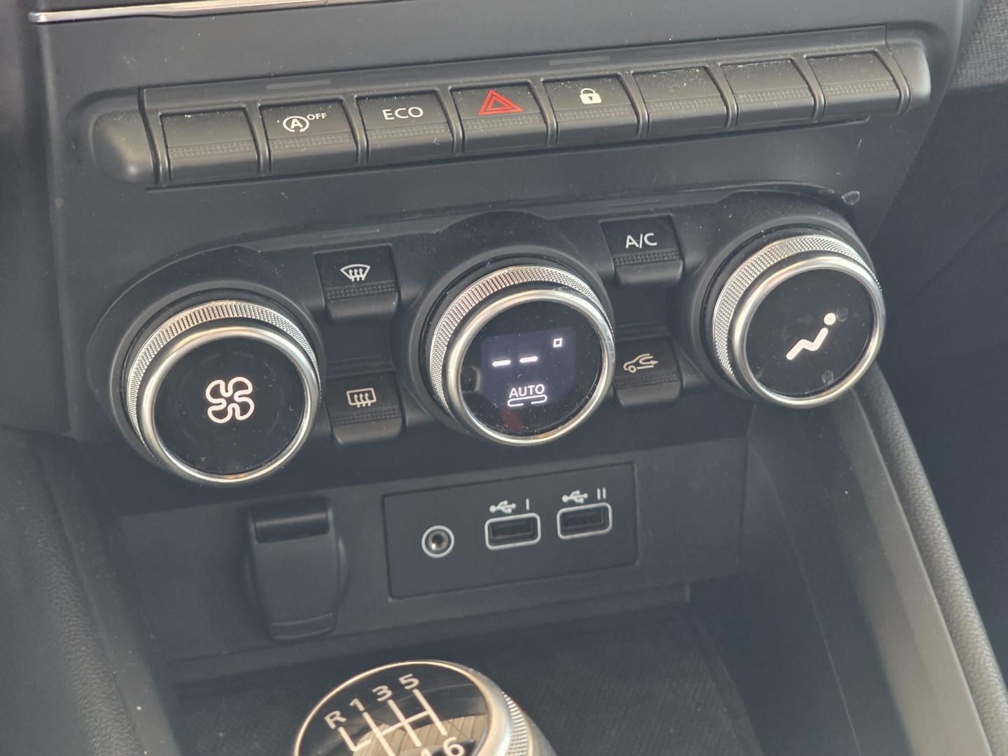Mitsubishi Colt 1.0 MPI-T 6MT Kaiteki