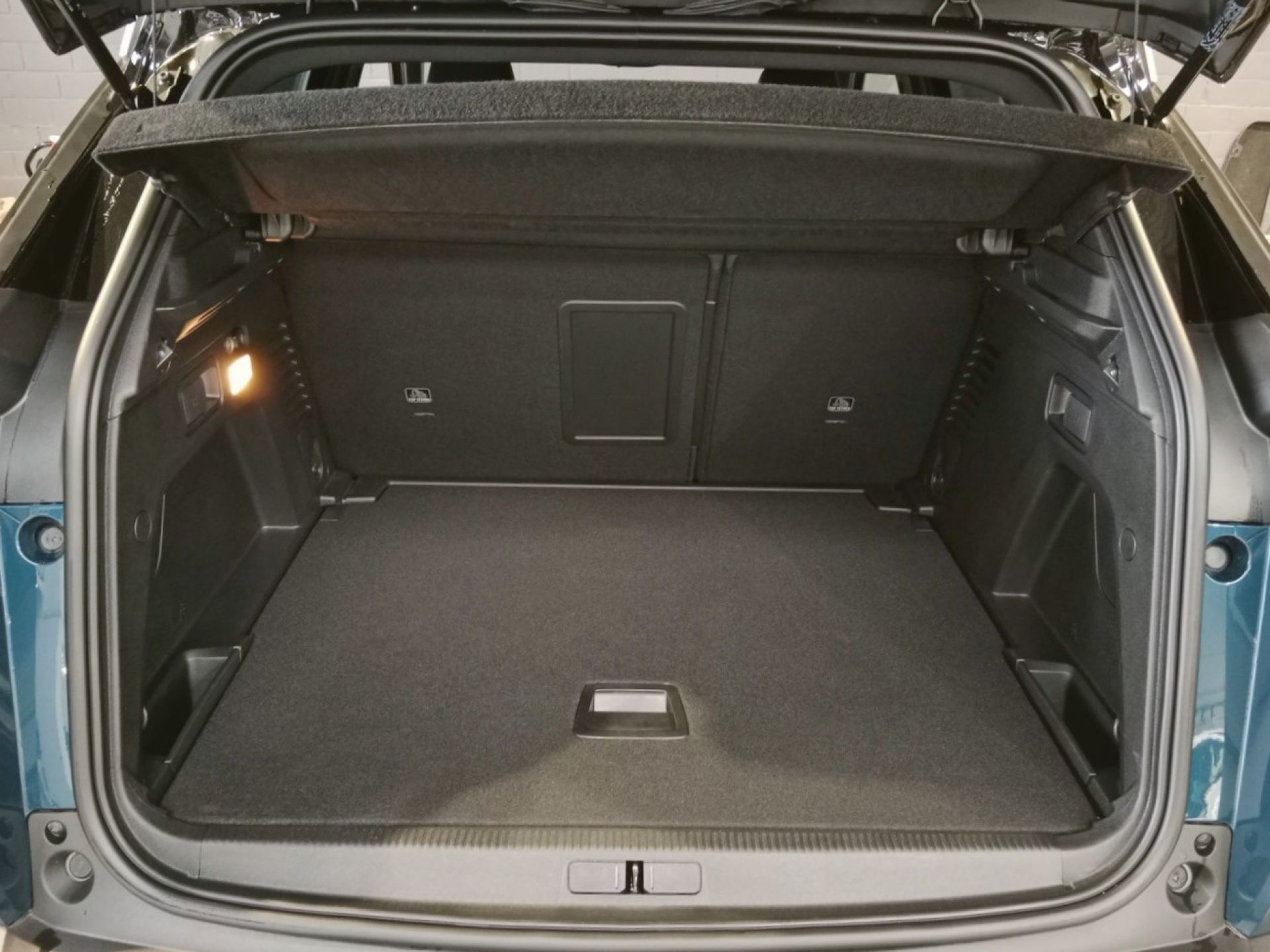 Peugeot 3008 1.2 100KW GT eDCS6