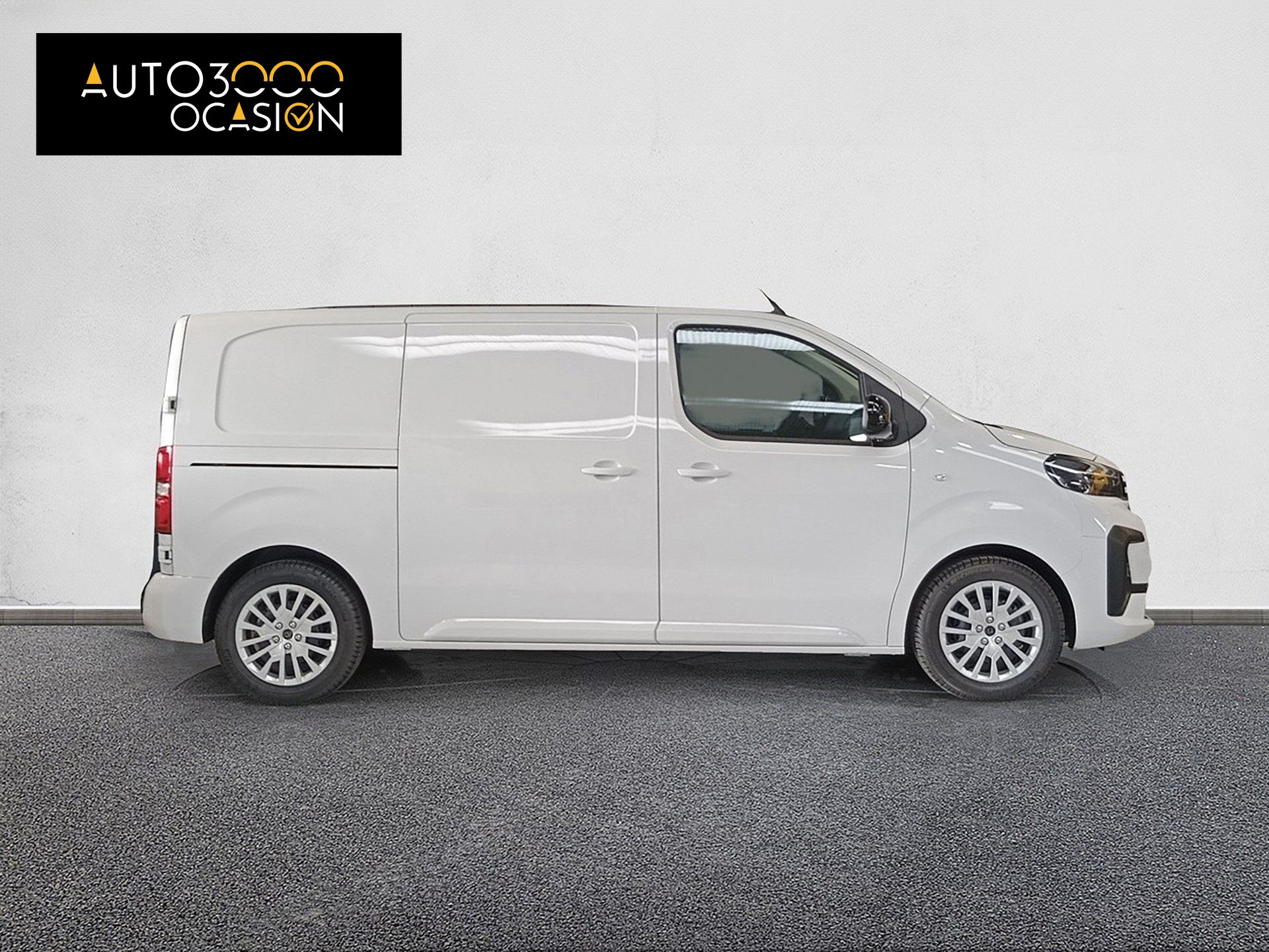 Peugeot e-Expert e-Expert Furgón 100kW Batería 75kWh Std