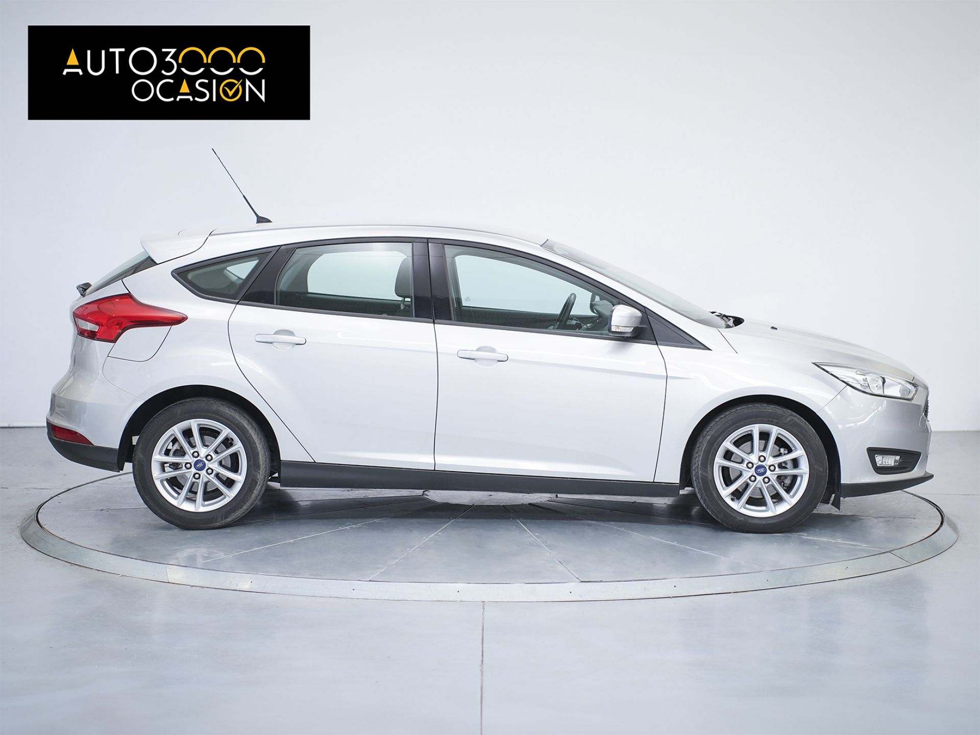 Ford Focus 1.0 Ecoboost Auto-St.-St. 125cv Trend+