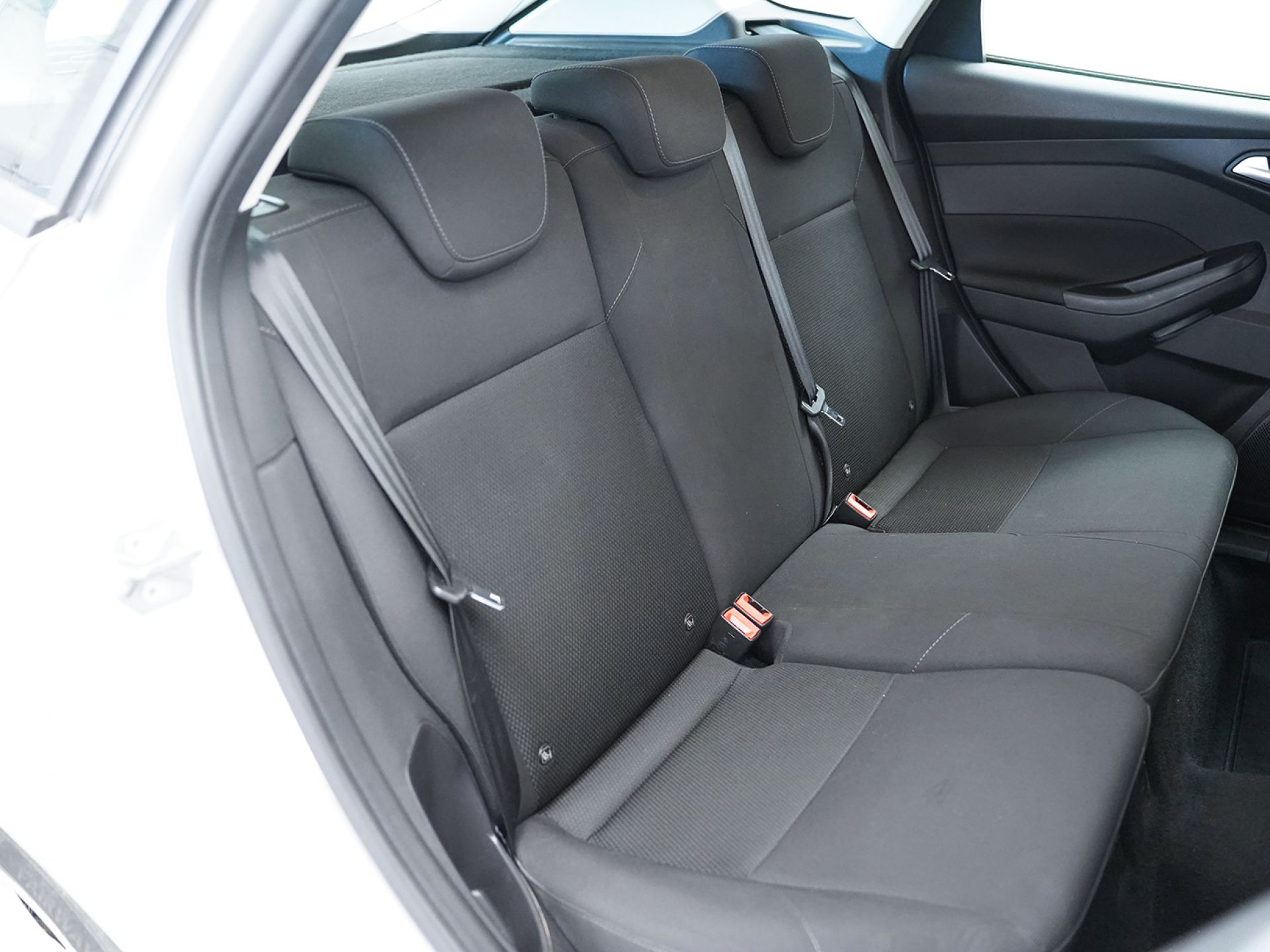 Ford Focus 1.0 Ecoboost Auto-St.-St. 125cv Trend+