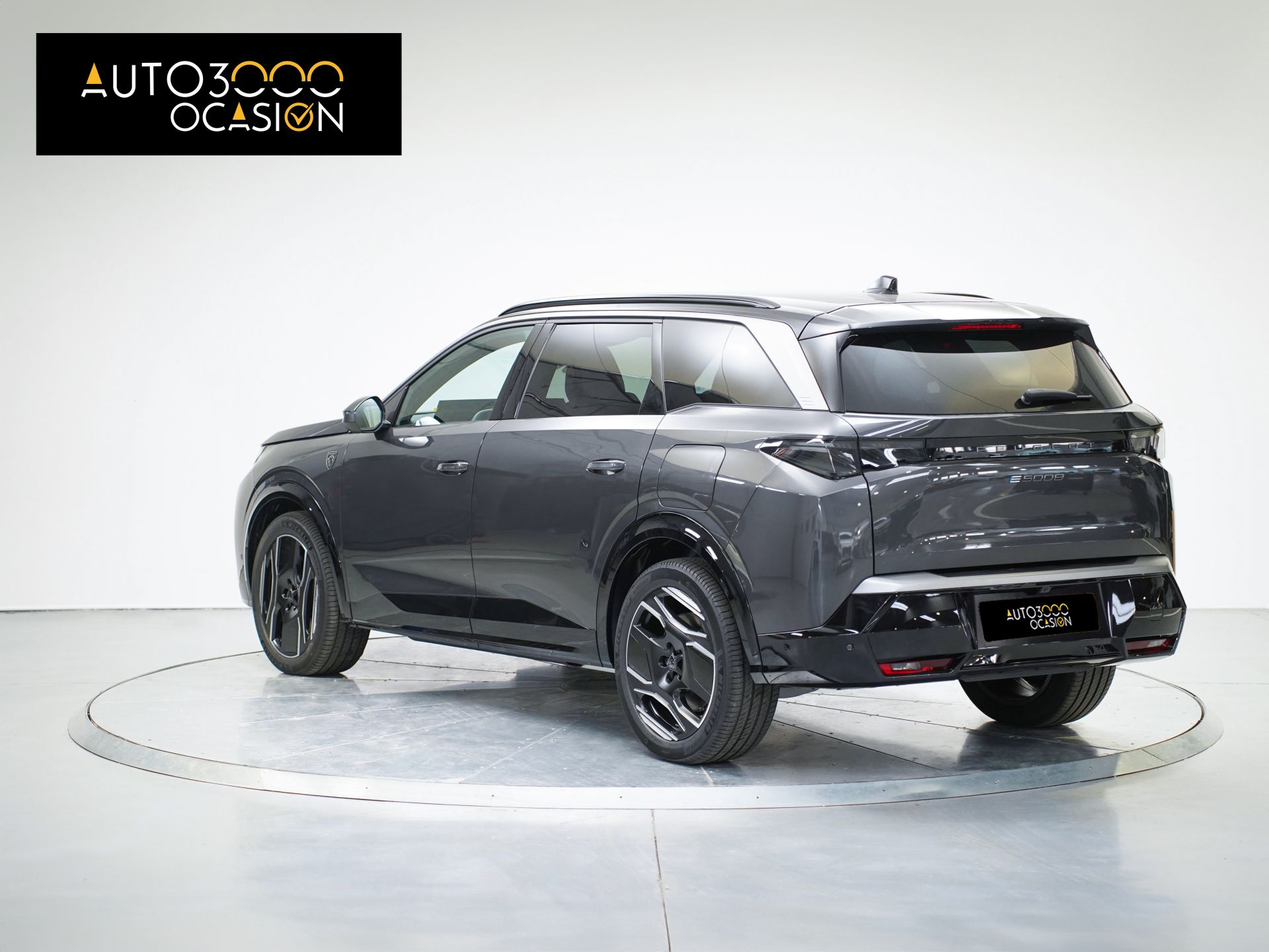 Peugeot 5008 GT Eléctrico 157kW