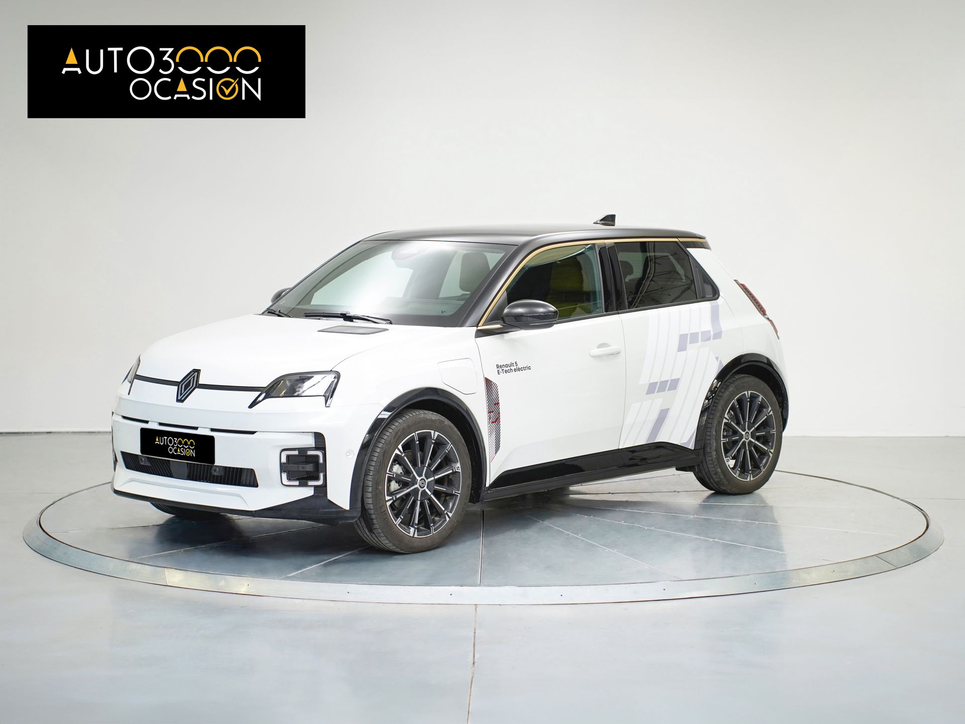 Renault 5 iconic cinq 150 cv autonomía comfort