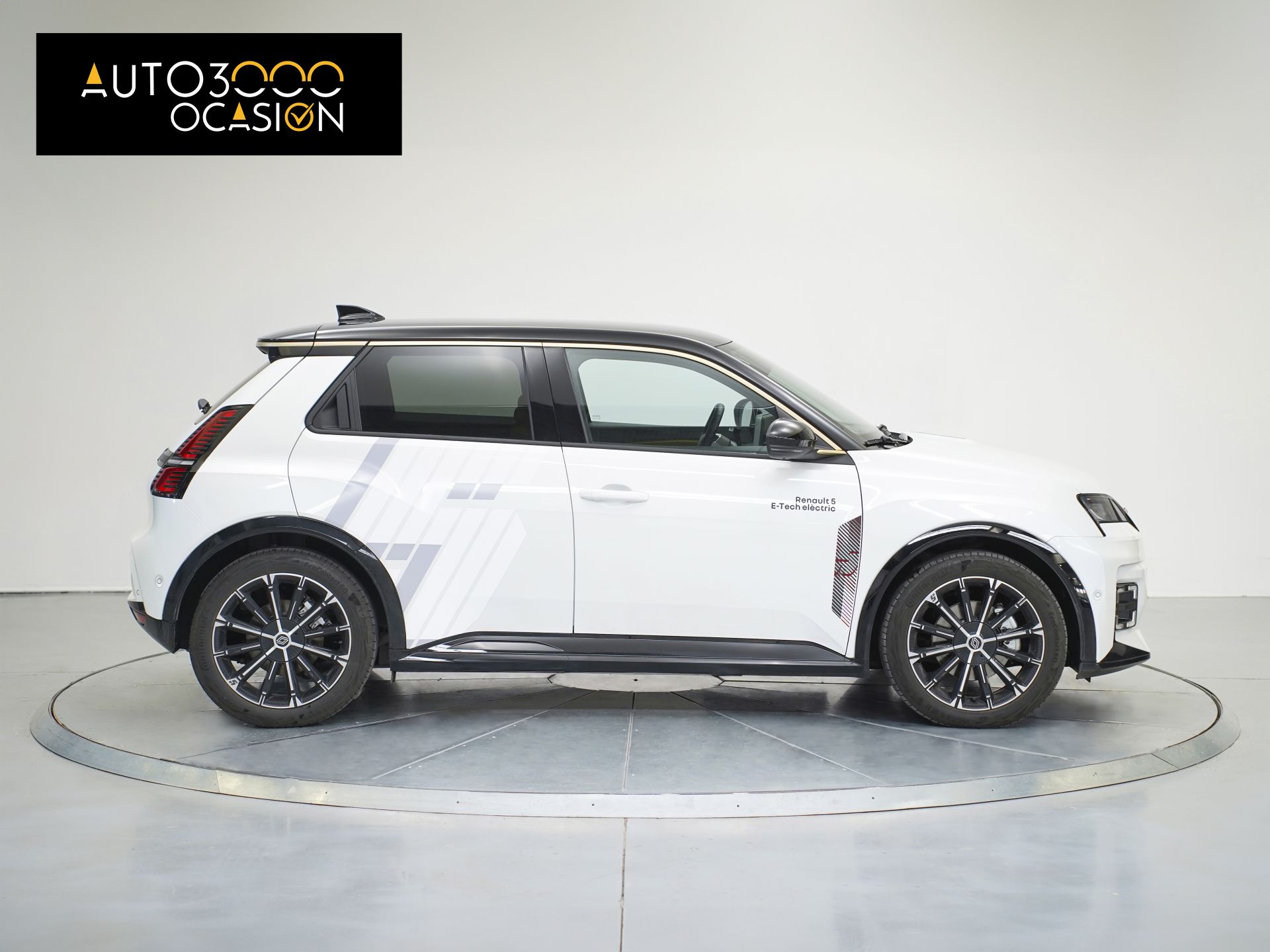 Renault 5 iconic cinq 150 cv autonomía comfort