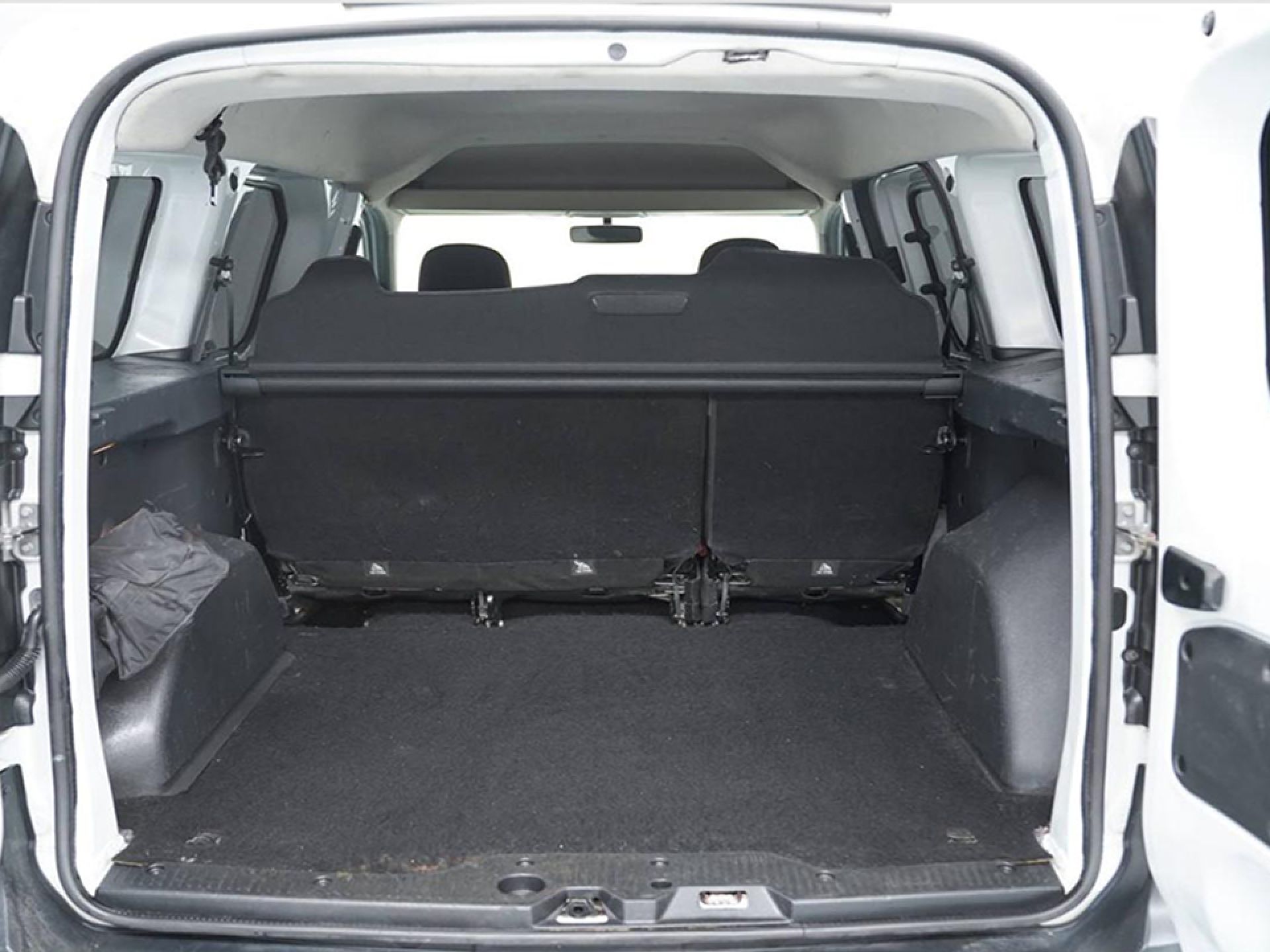 Dacia Dokker Essential Blue dCi 70kW (95CV) N1