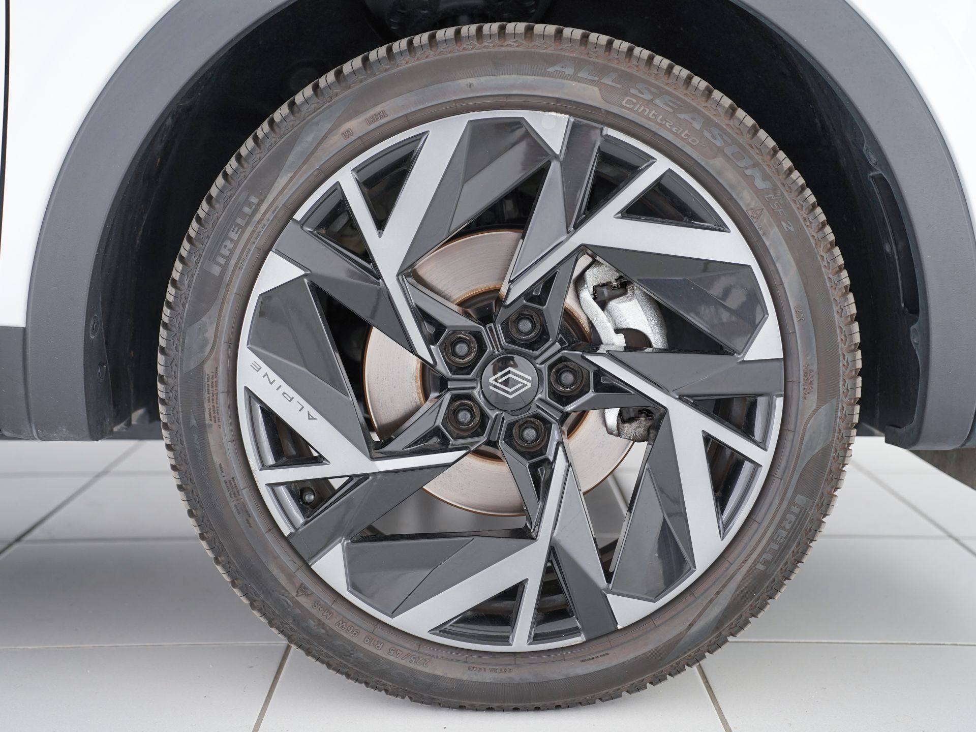 Renault Arkana Esprit Alpine E-TECH full hybrid 105kW