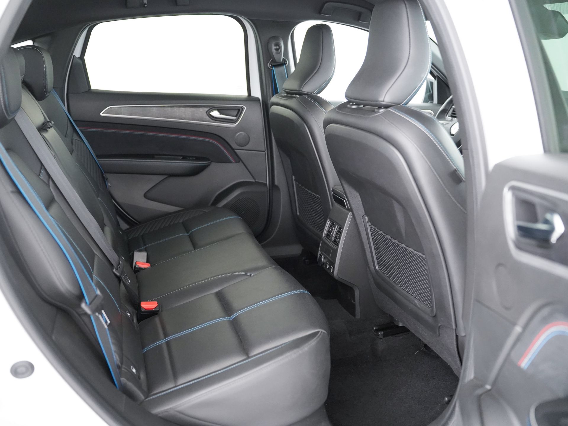 Renault Arkana Esprit Alpine E-TECH full hybrid 105kW