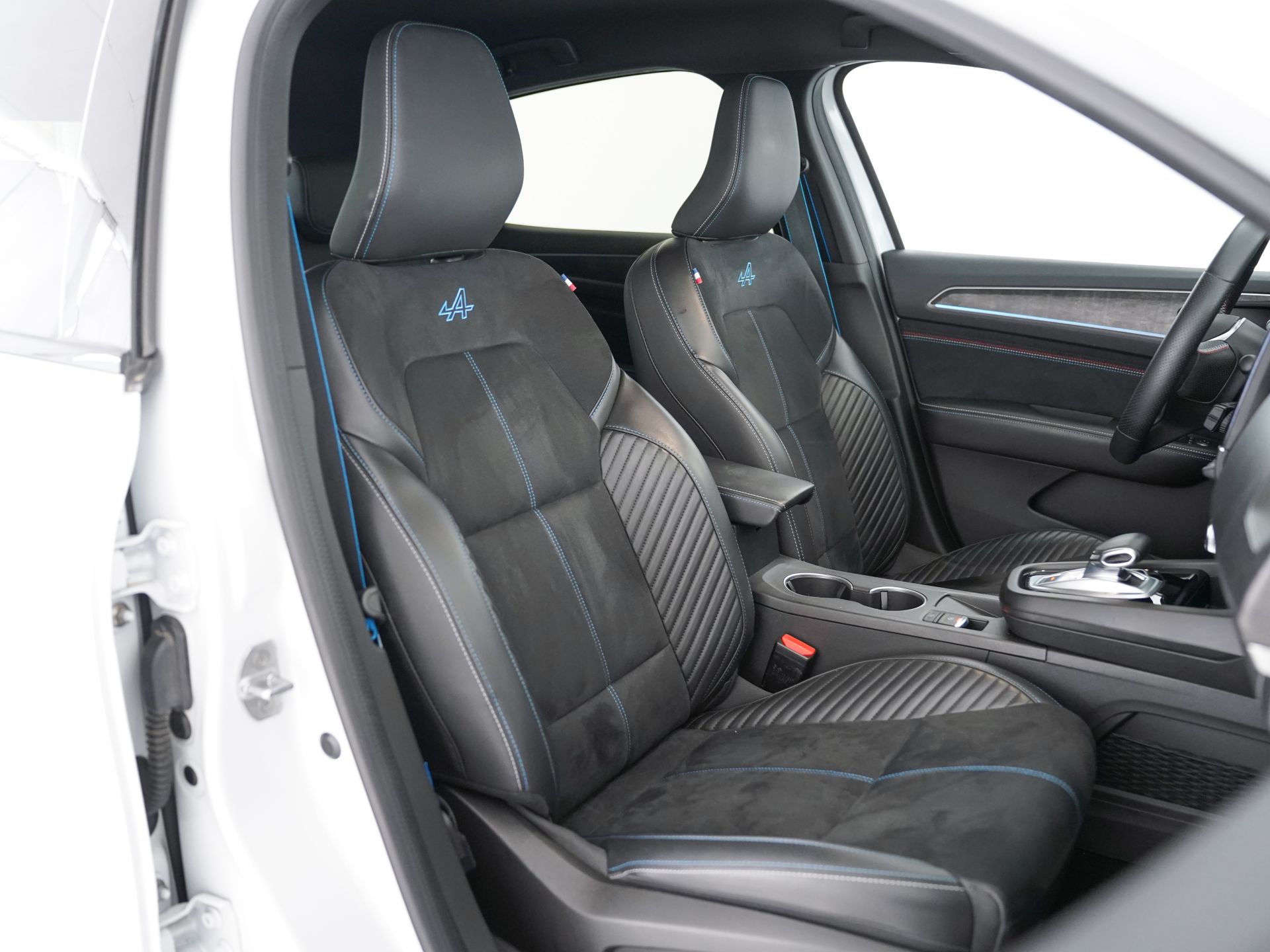 Renault Arkana Esprit Alpine E-TECH full hybrid 105kW