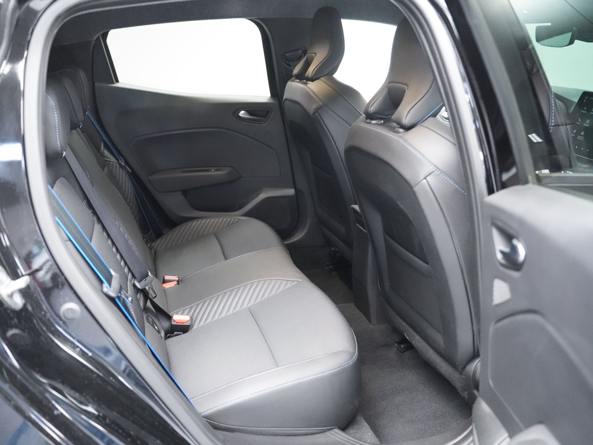 Renault Clio esprit Alpine E-Tech 145 (103kw)