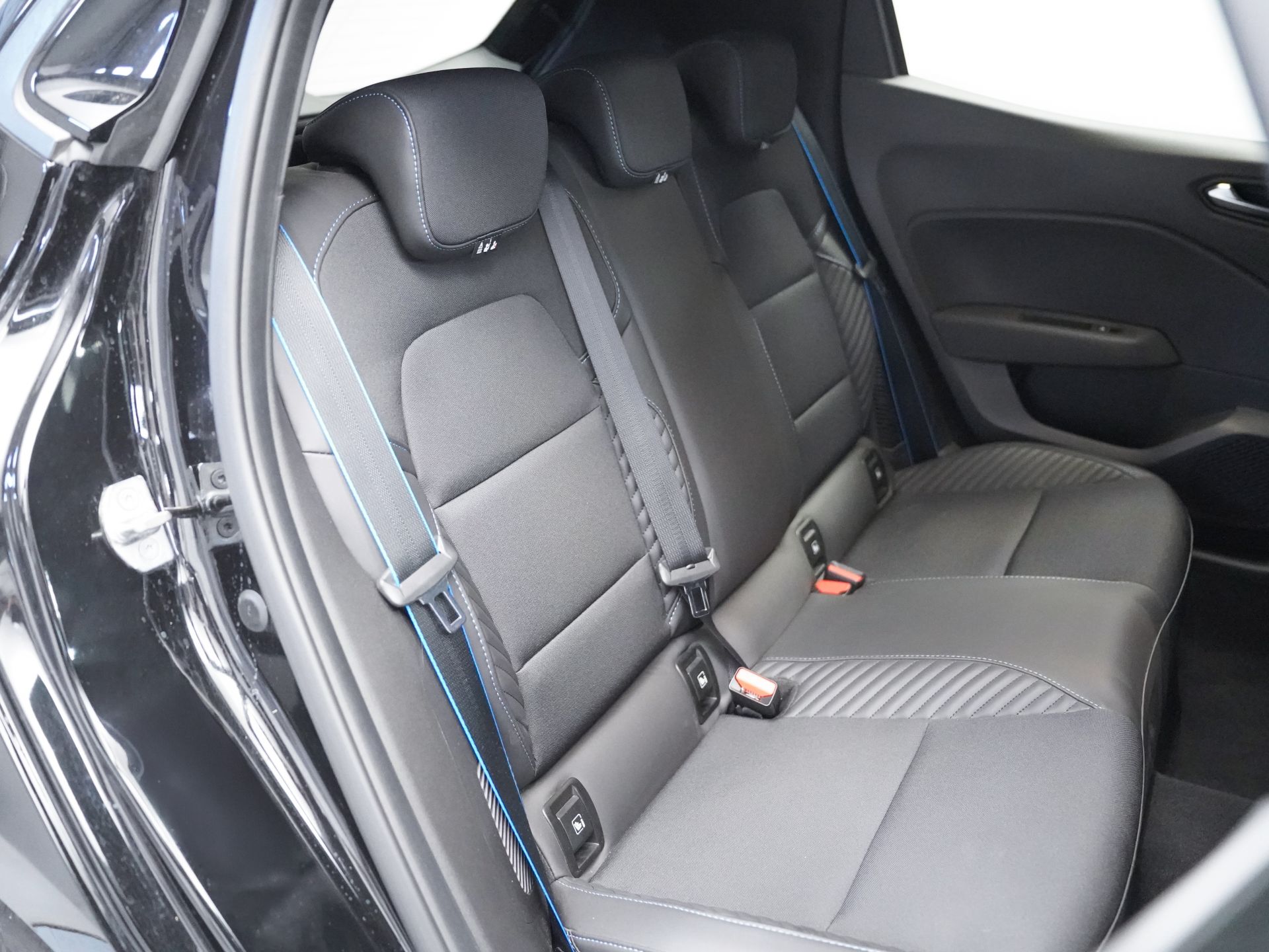 Renault Clio esprit Alpine E-Tech 145 (103kw)