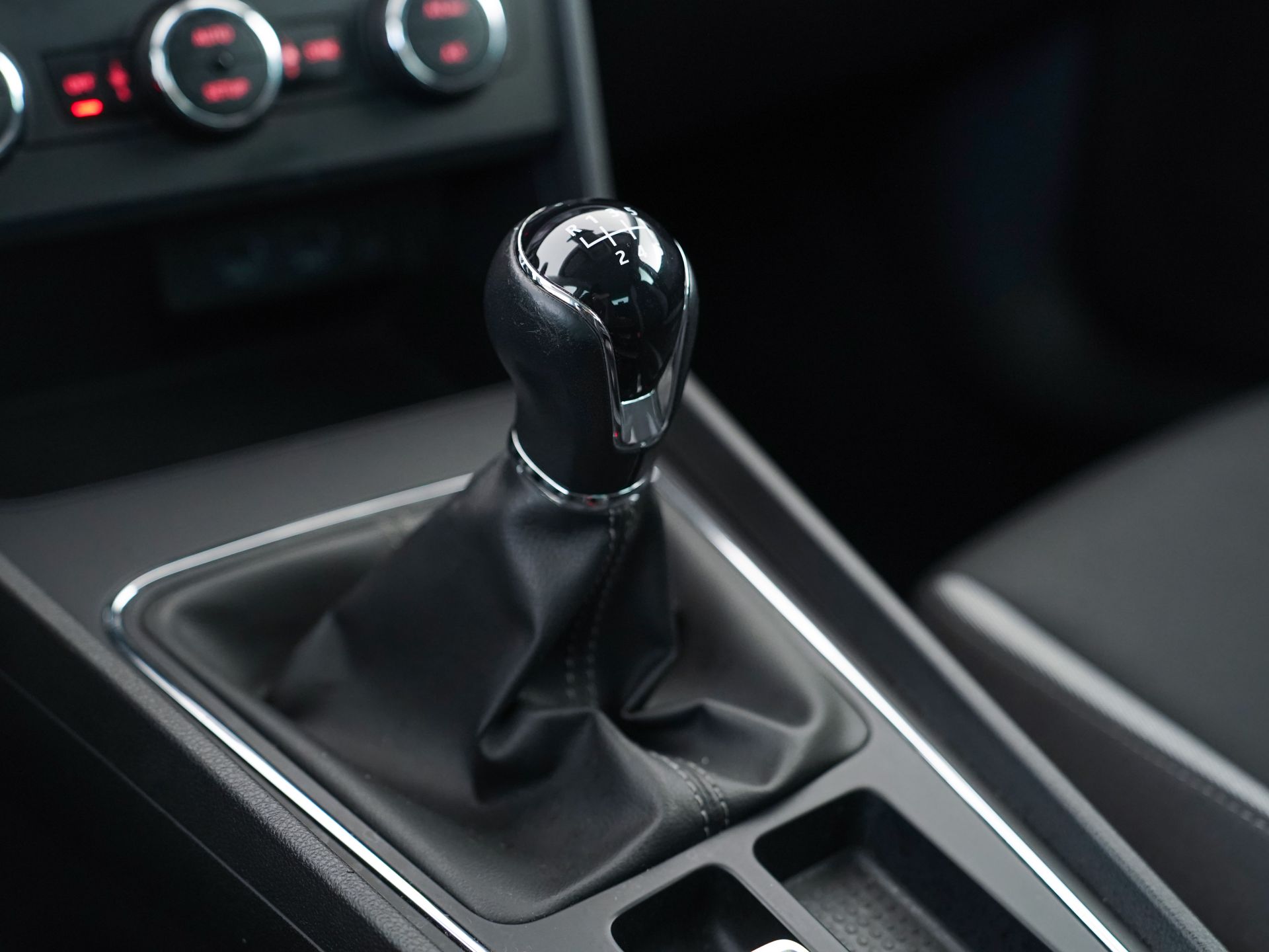 SEAT Leon 1.5 EcoTSI 96kW (130CV) St&Sp Style