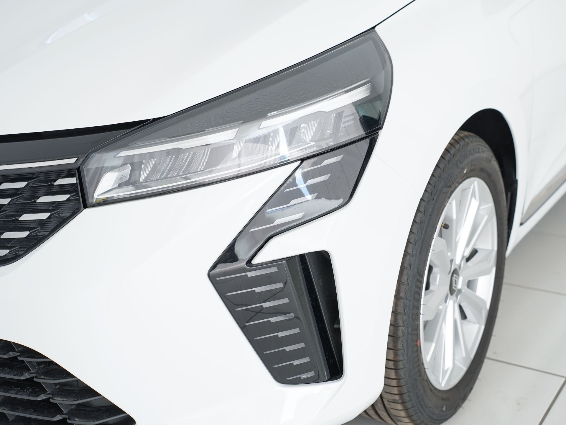 Renault Clio Evolution TCe 100 (74kw) GLP