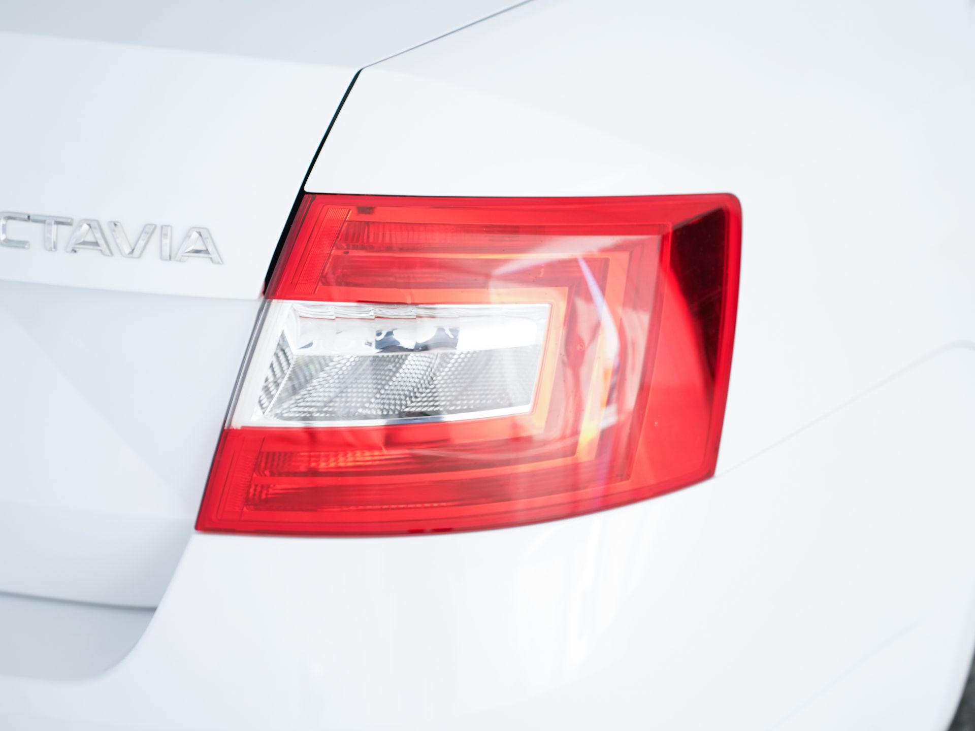 Skoda Octavia 1.4 TSI 140cv Elegance