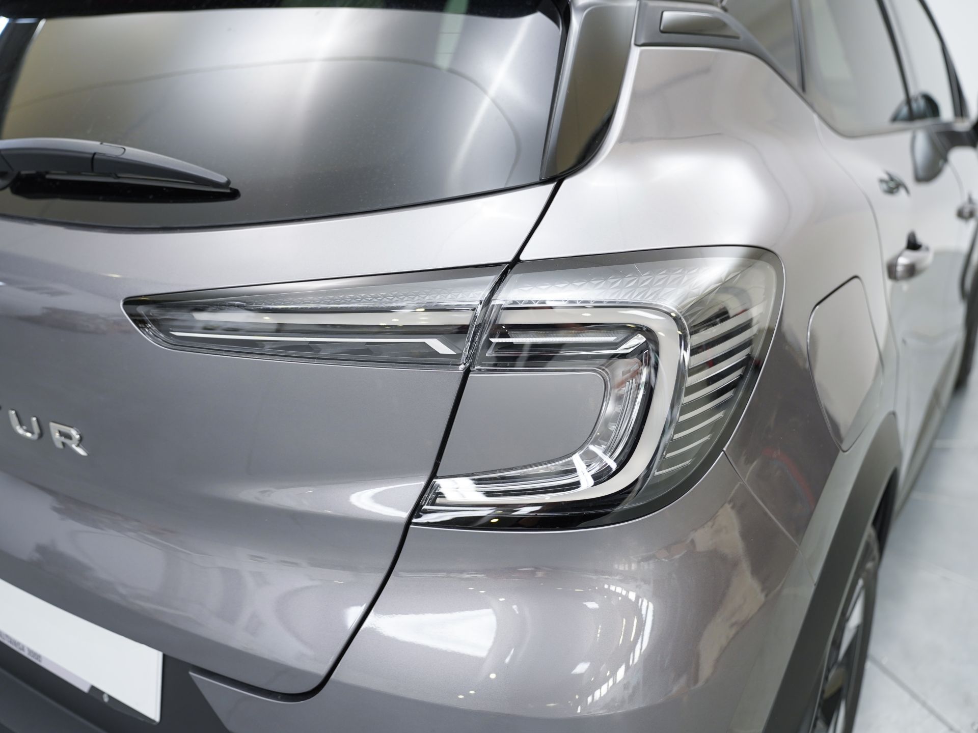 Renault Captur techno Eco-G 100cv (74 kW)