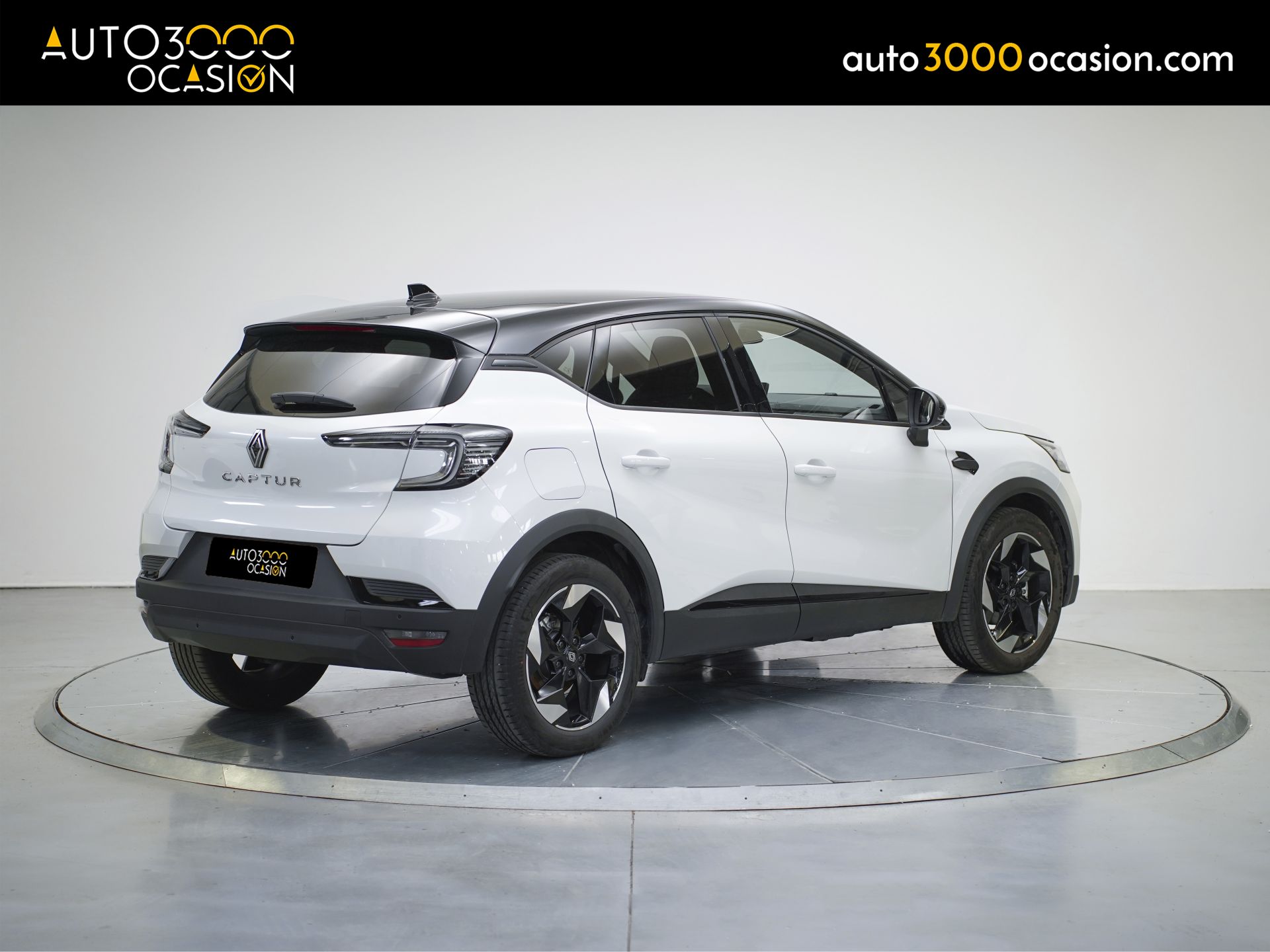 Renault Captur techno Eco-G 100cv (74 kW)
