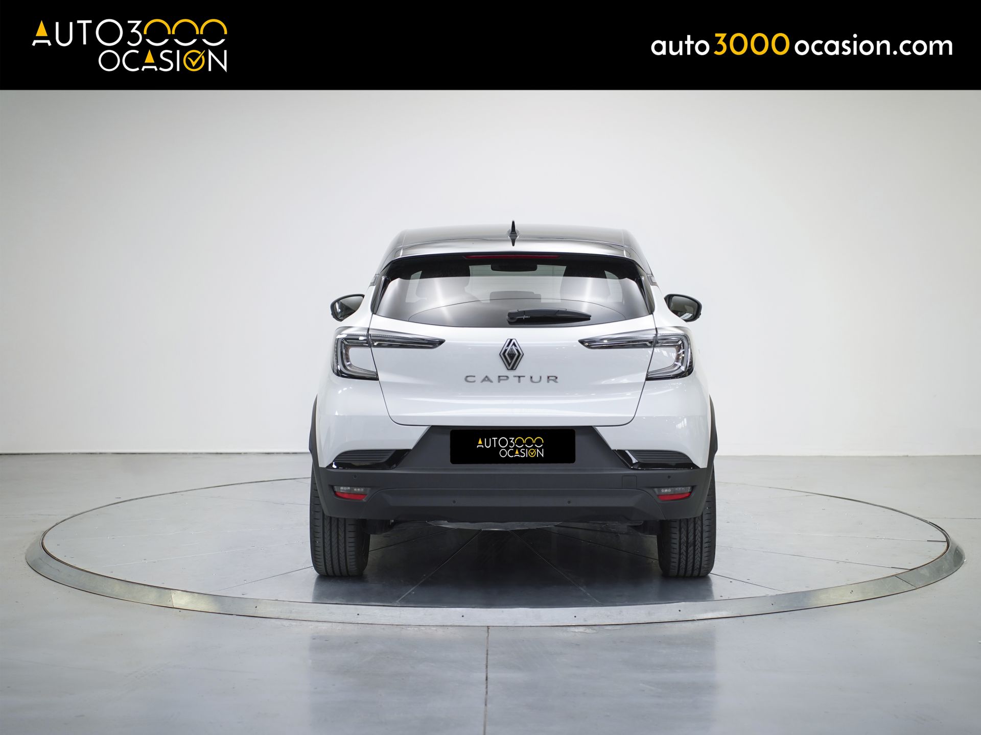 Renault Captur techno Eco-G 100cv (74 kW)