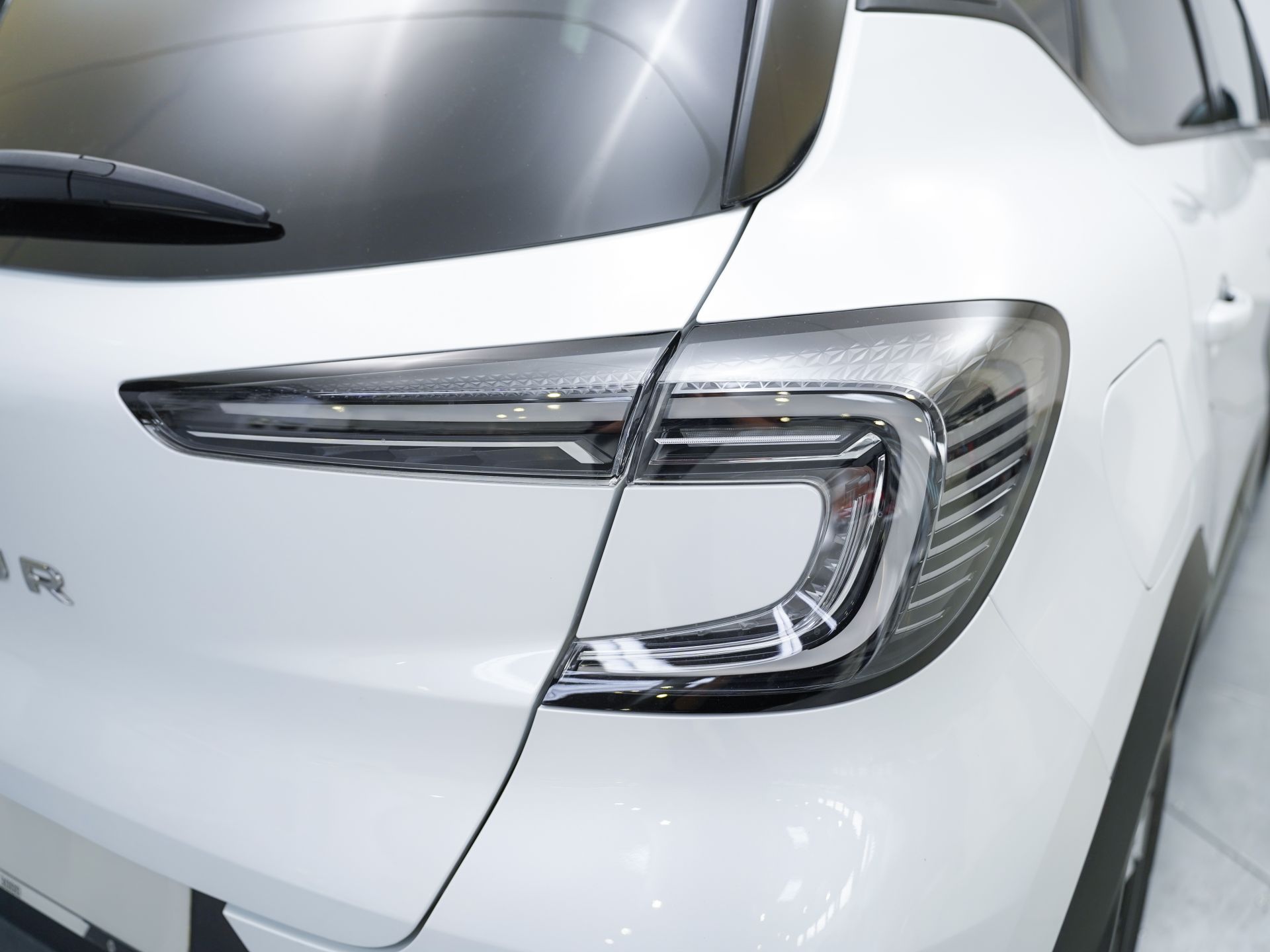 Renault Captur techno Eco-G 100cv (74 kW)