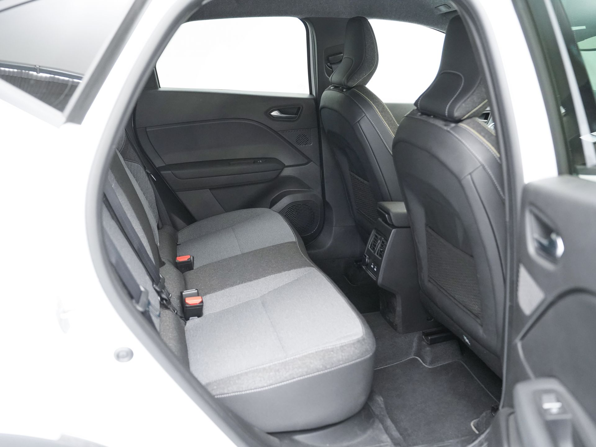 Renault Captur techno Eco-G 100cv (74 kW)