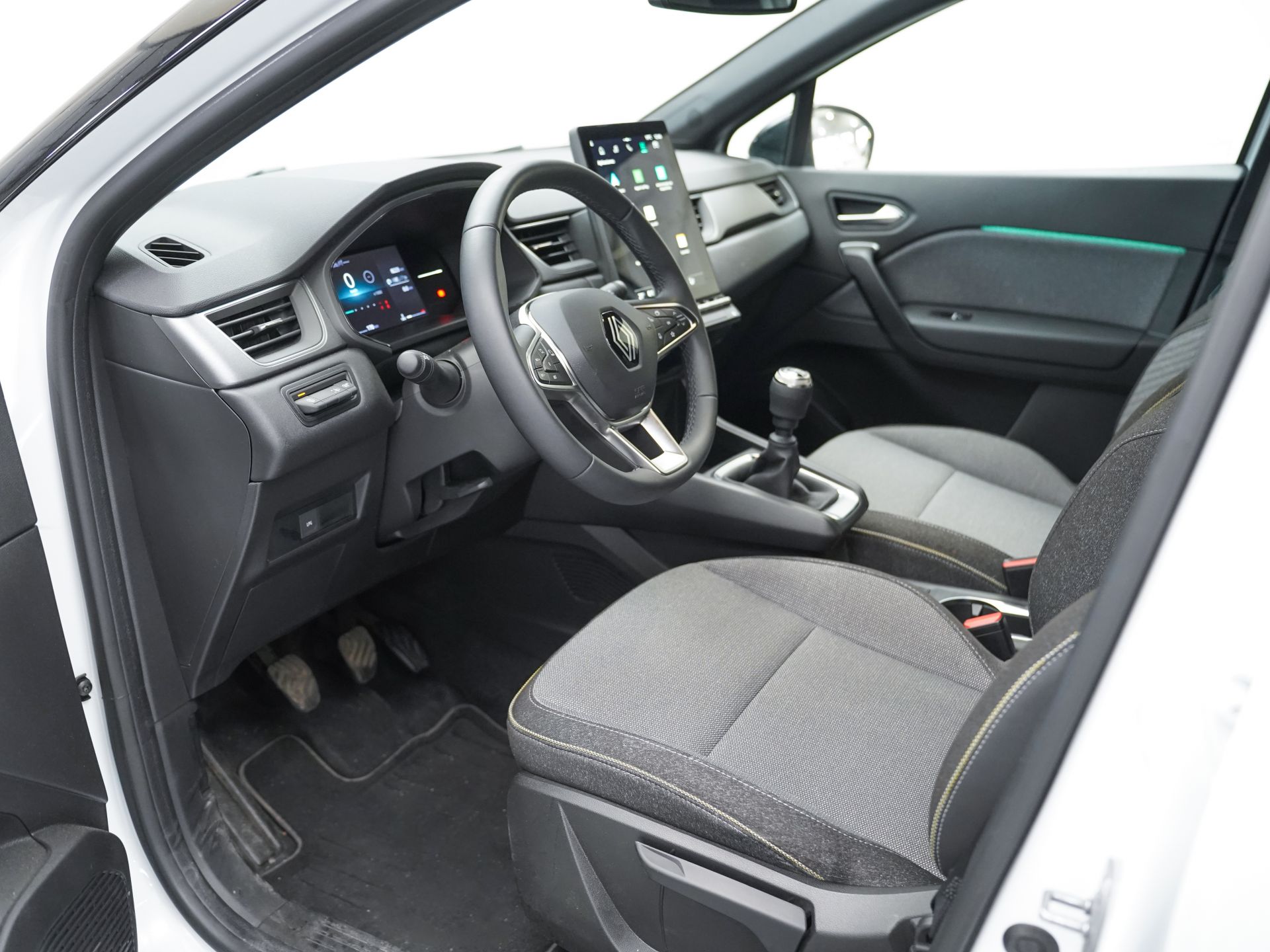 Renault Captur techno Eco-G 100cv (74 kW)