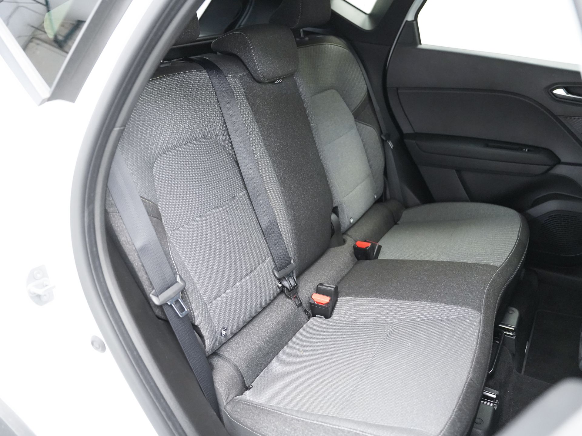 Renault Captur techno Eco-G 100cv (74 kW)