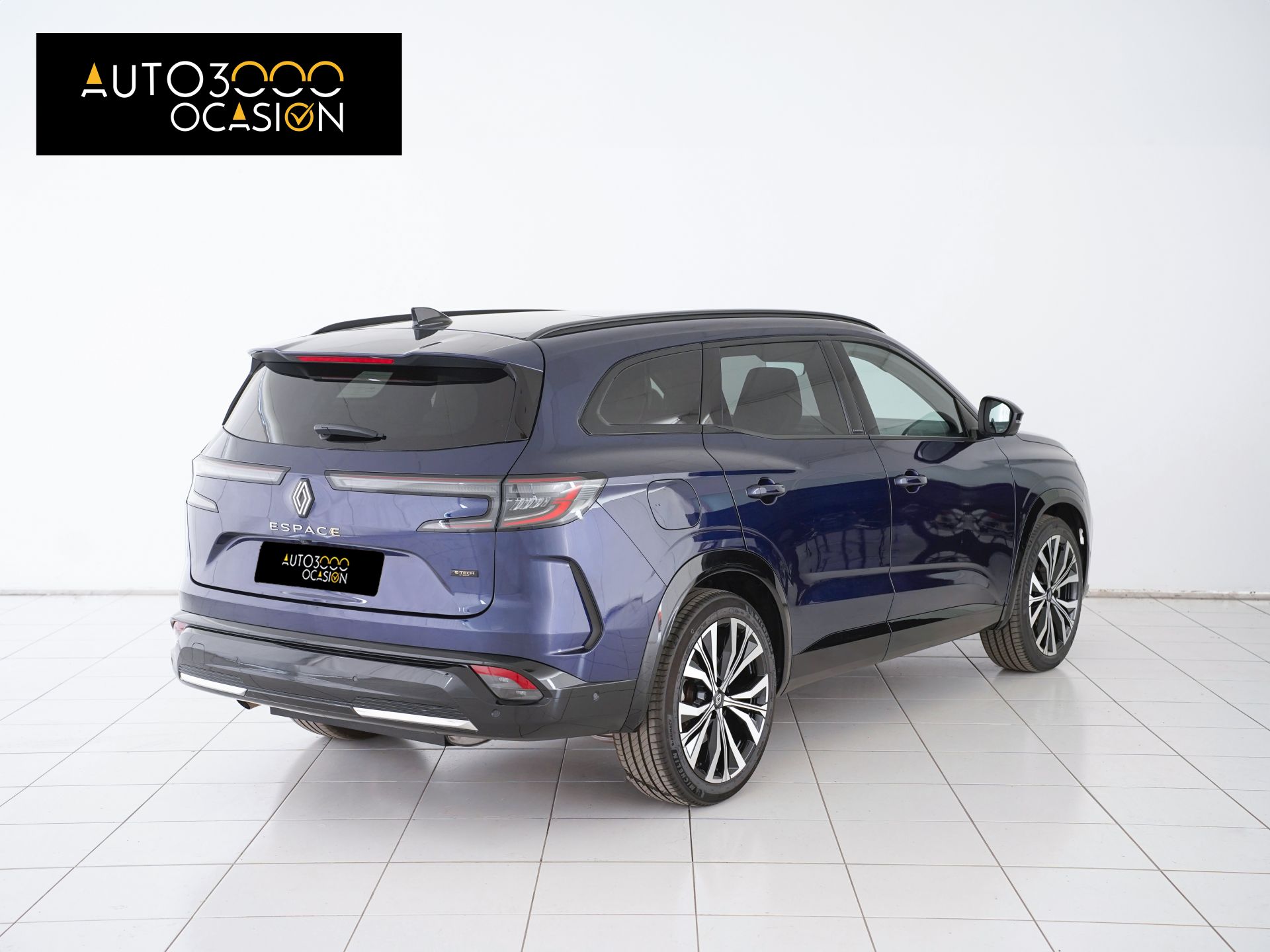 Renault Espace Iconic E-Tech full hybrid 146kW