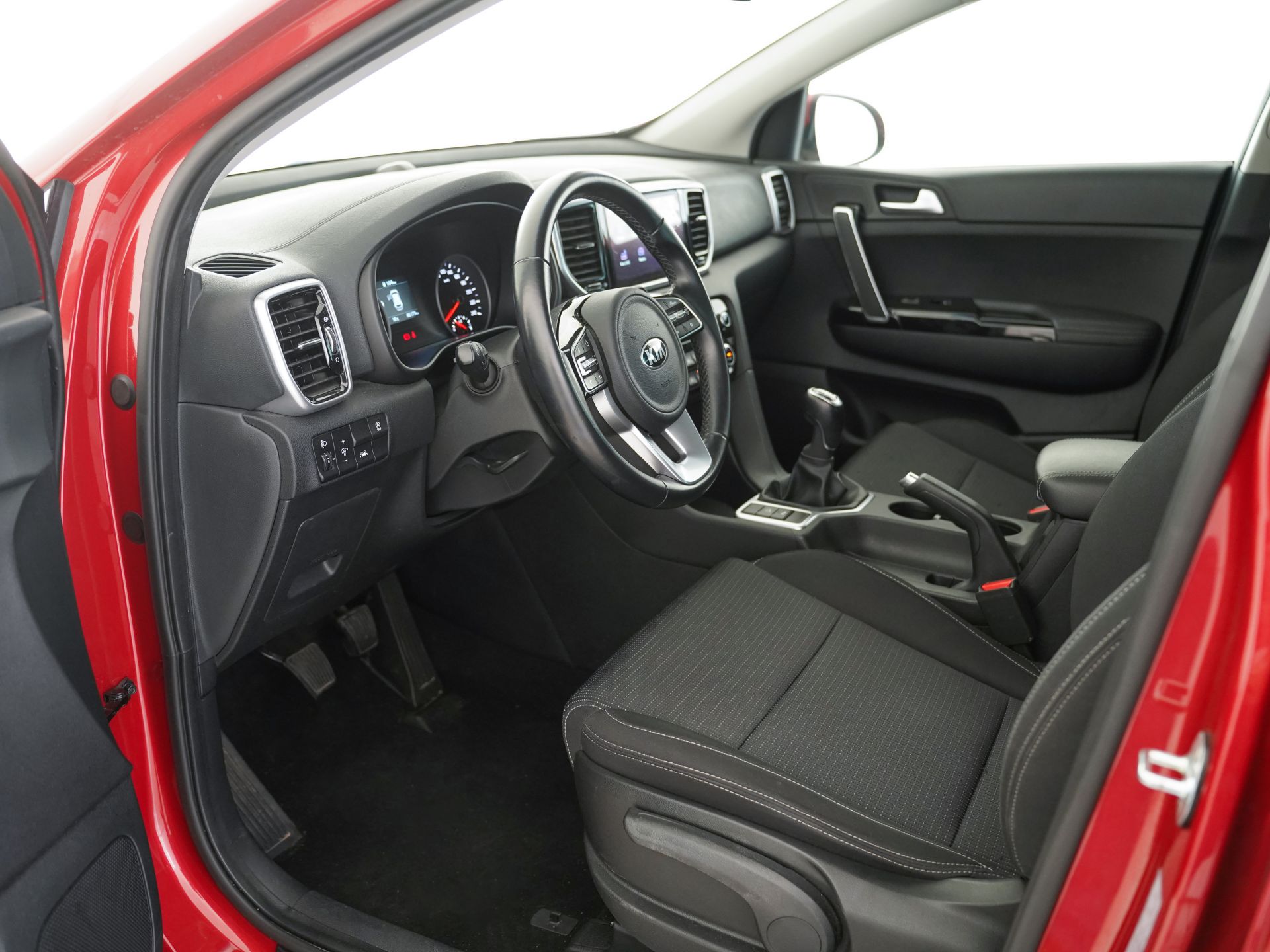 Kia Sportage 1.6 MHEV Black Edition 100kW (136CV) 4x2