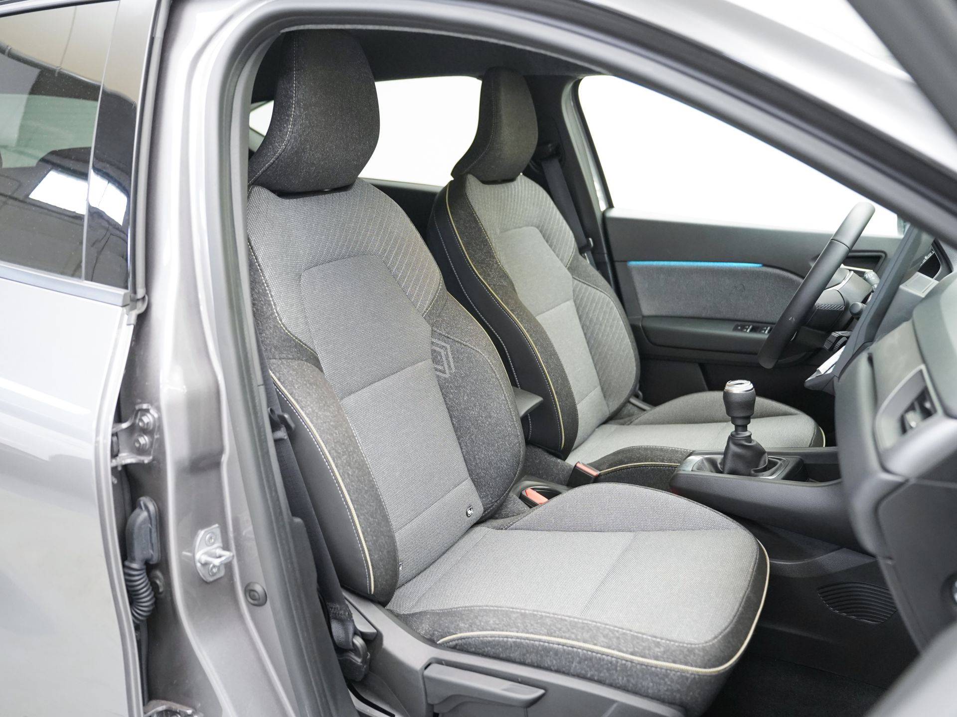 Renault Captur techno Eco-G 100cv (74 kW)