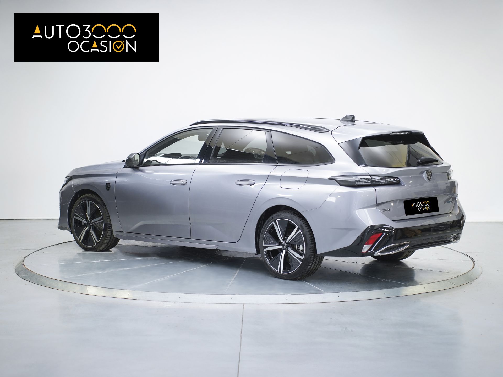 Peugeot 308 5P GT Hybrid PHEV 180 e-EAT8