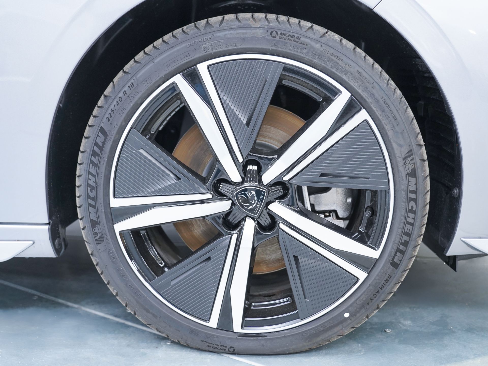 Peugeot 308 5P GT Hybrid PHEV 180 e-EAT8