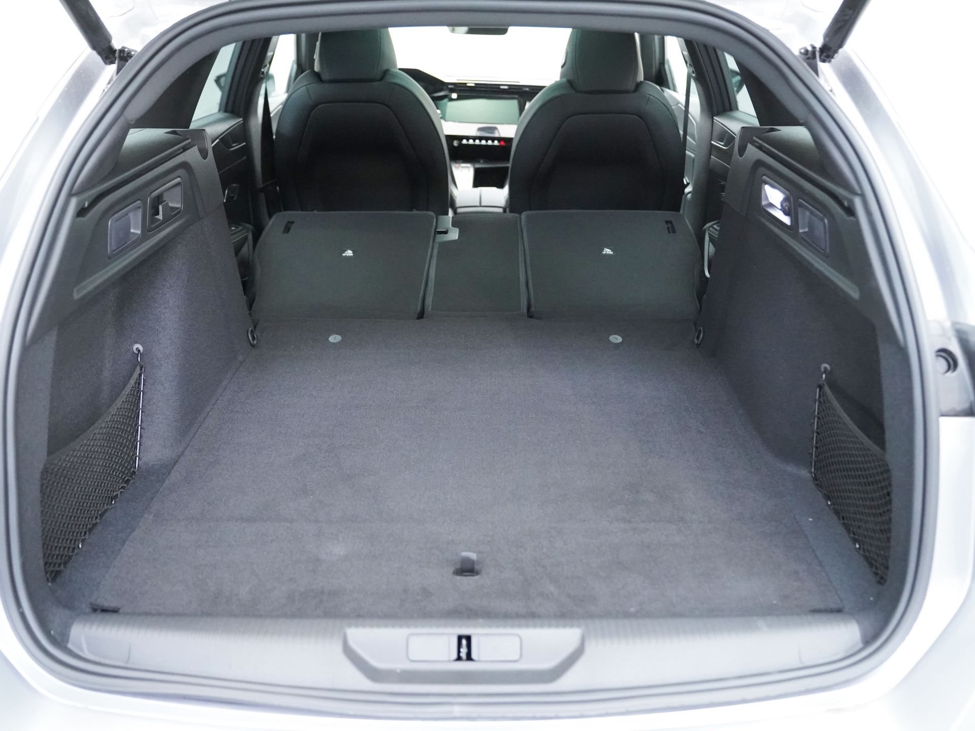 Peugeot 308 5P GT Hybrid PHEV 180 e-EAT8