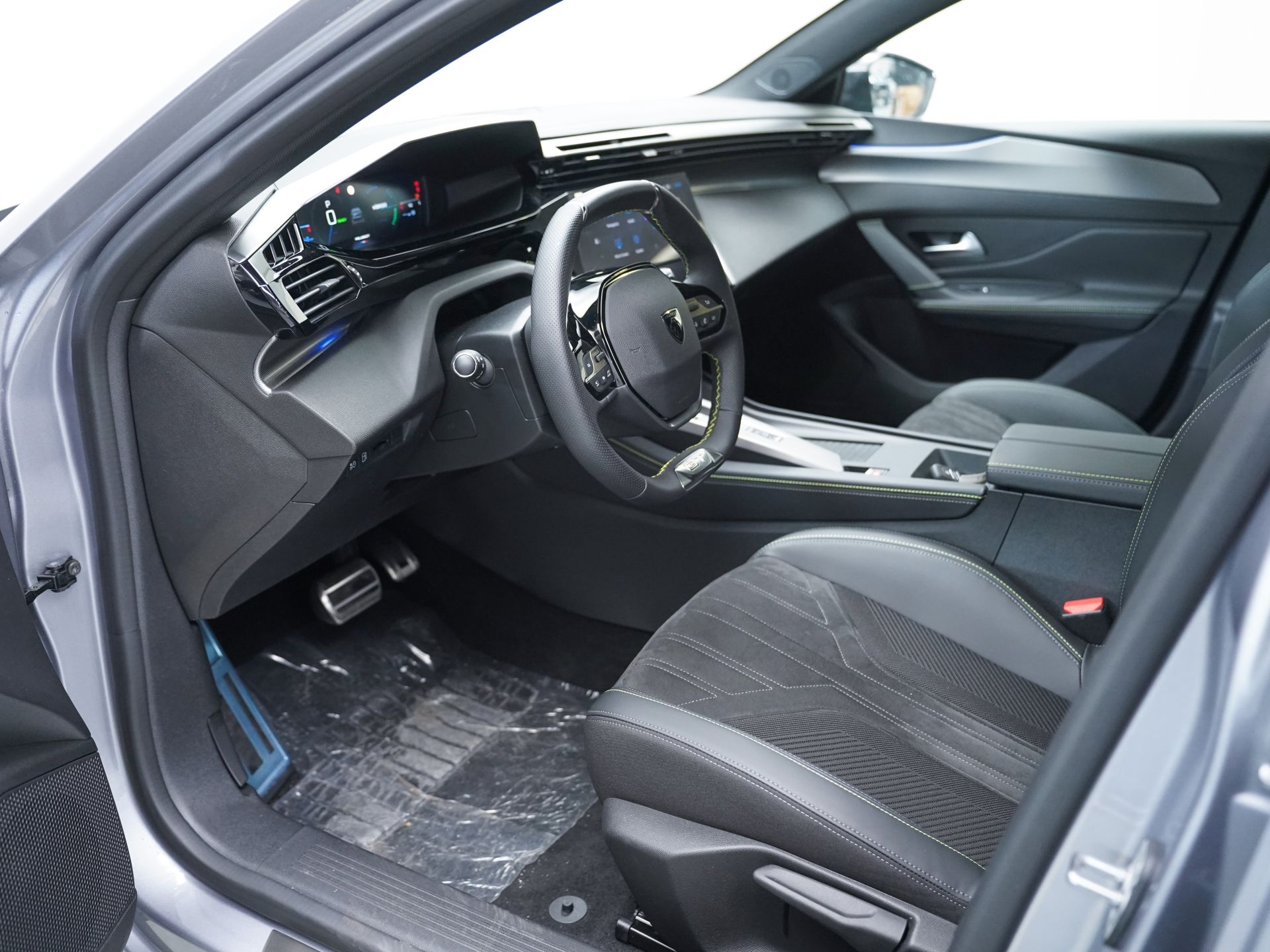 Peugeot 308 5P GT Hybrid PHEV 180 e-EAT8