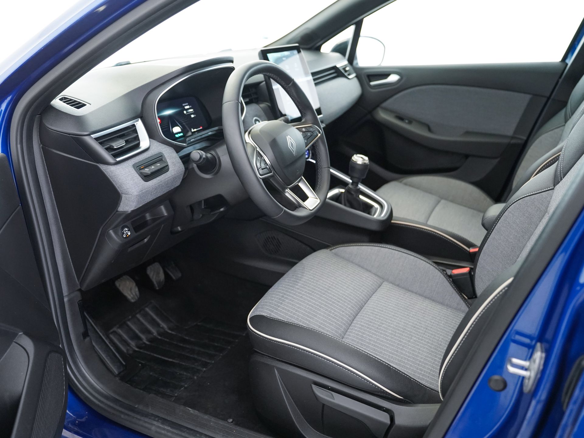 Renault Clio Techno TCe 100 (74kw) GLP