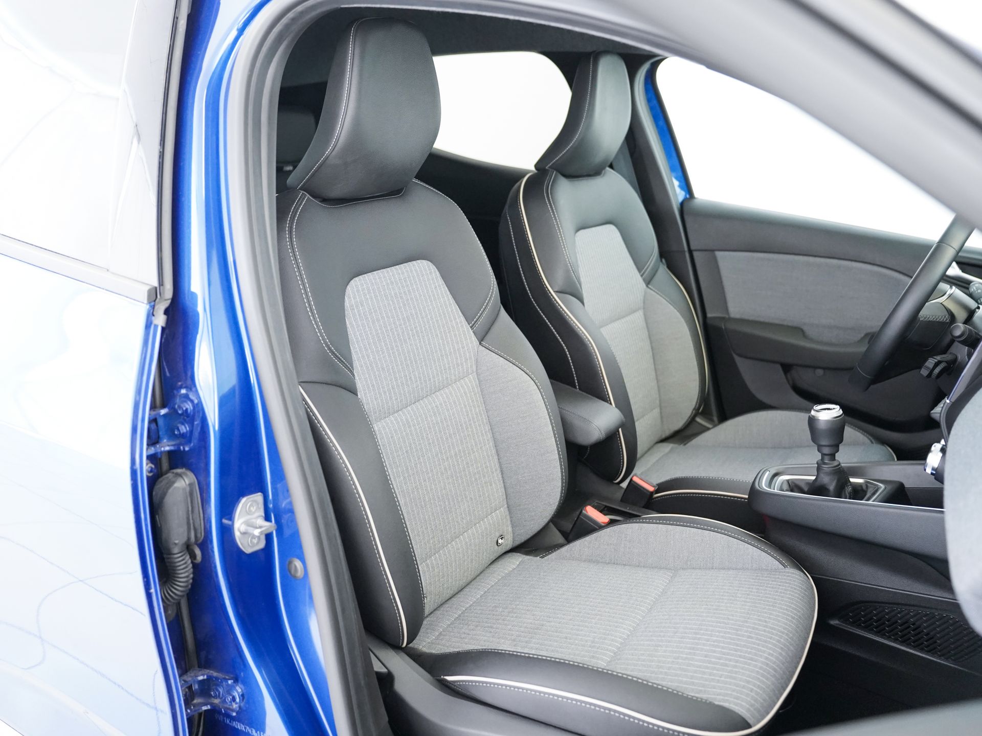 Renault Clio Techno TCe 100 (74kw) GLP