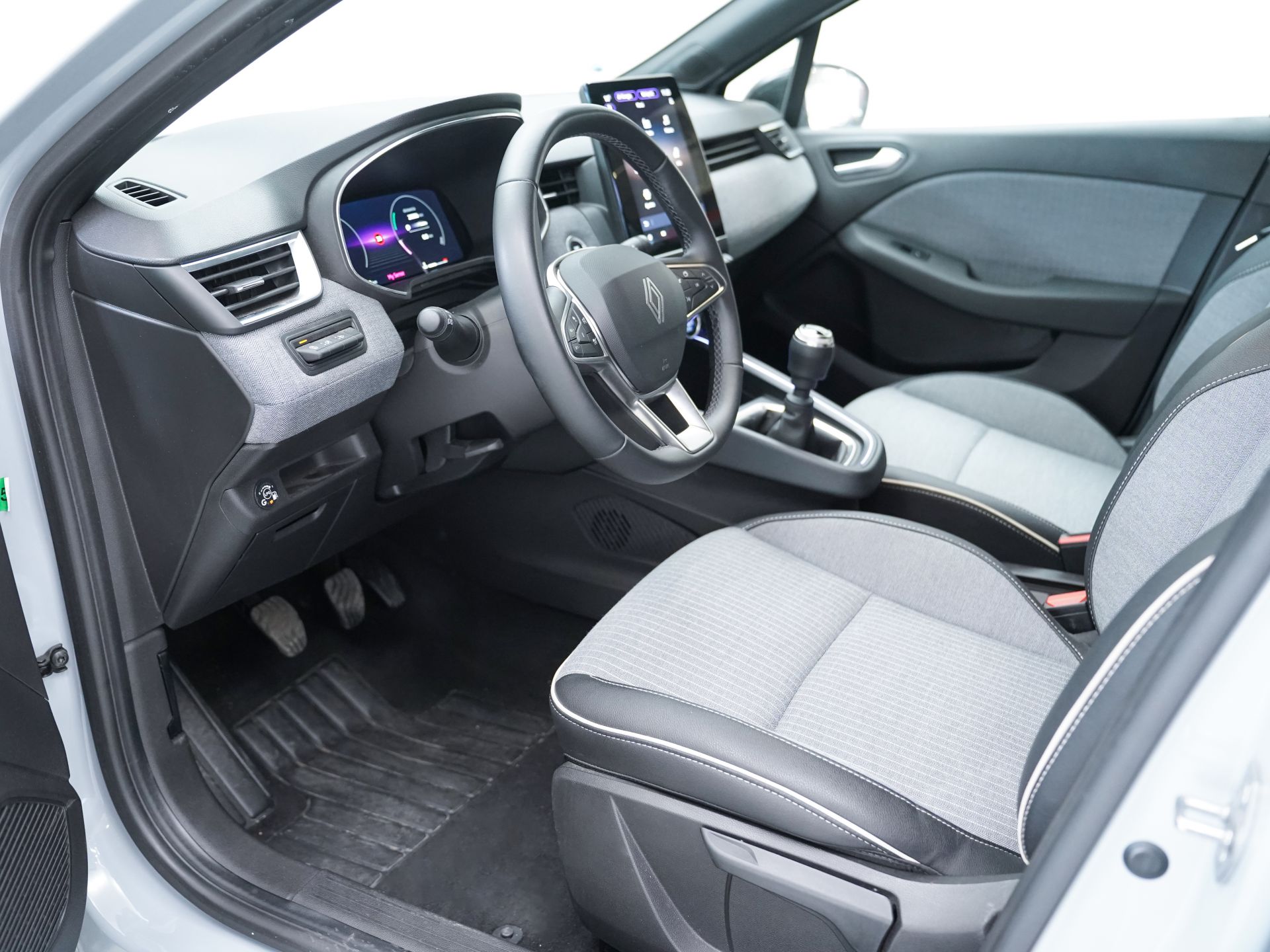 Renault Clio Techno TCe 100 (74kw) GLP