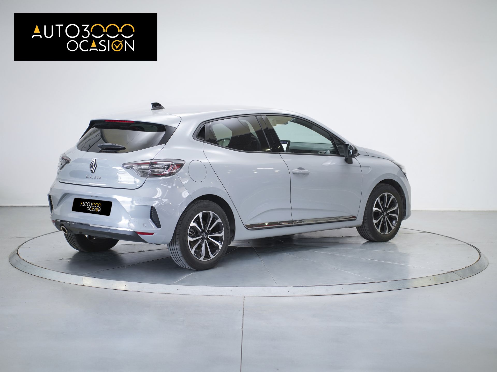 Renault Clio Techno TCe 100 (74kw) GLP