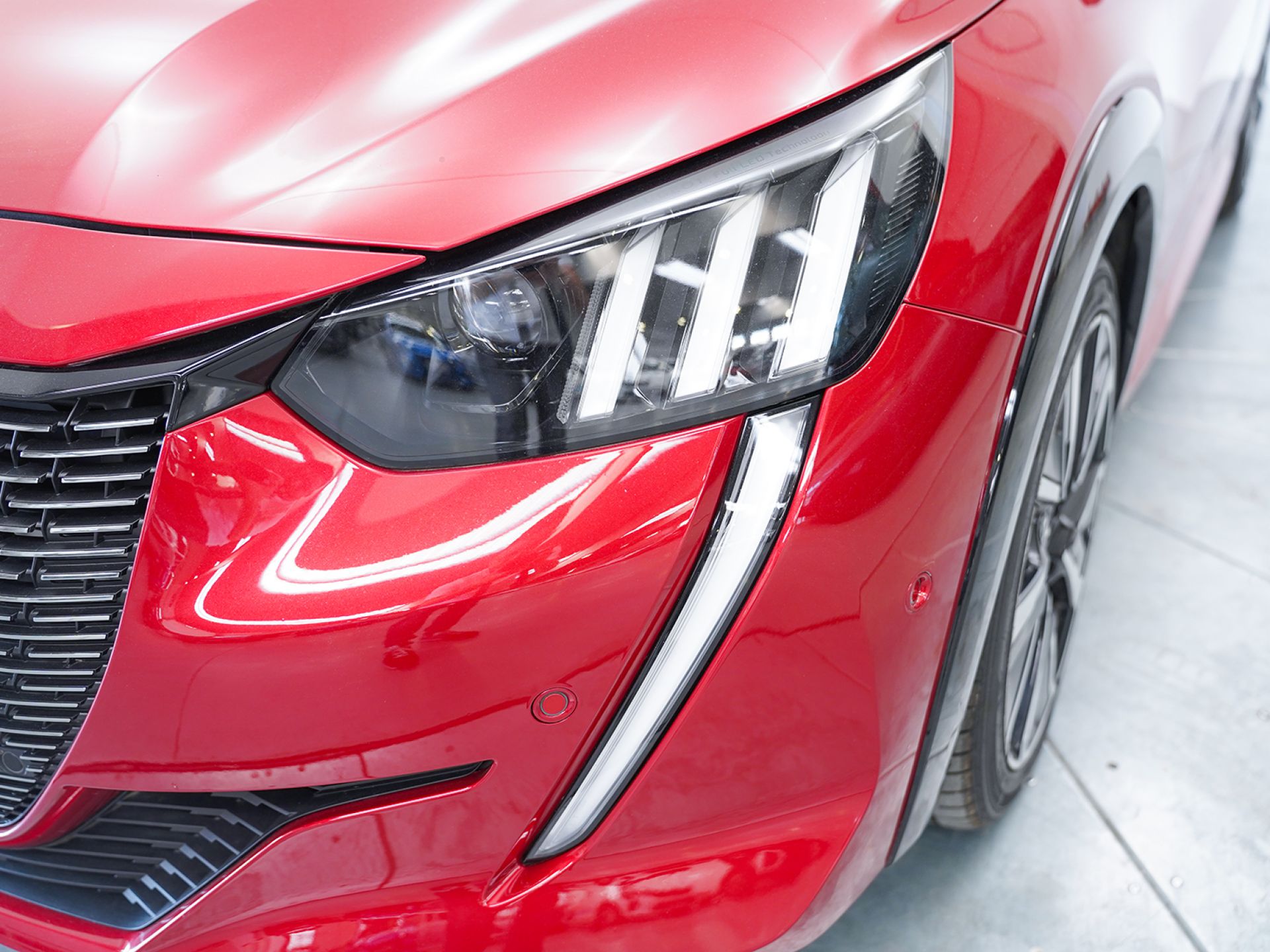 Peugeot 208 PureTech 96kW (130CV) EAT8 GT