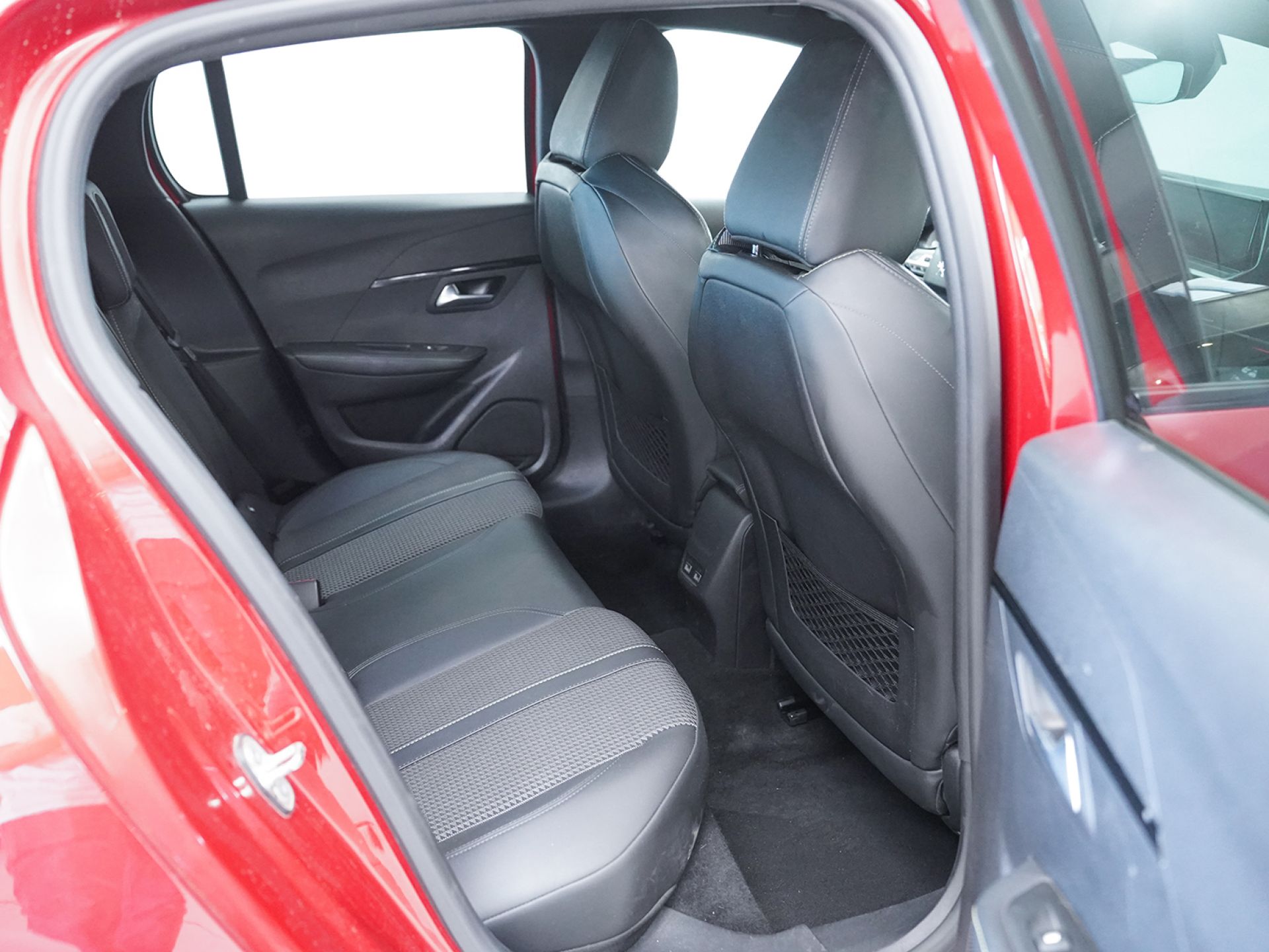 Peugeot 208 PureTech 96kW (130CV) EAT8 GT