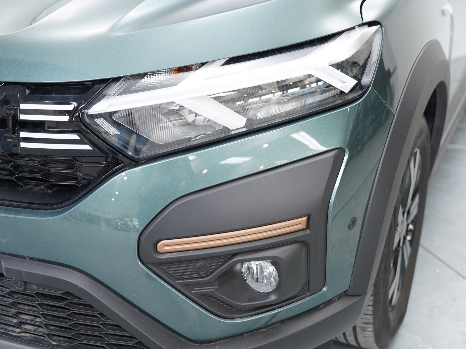 Dacia Jogger Extreme HYBRID 105kW (140CV) 5 plazas