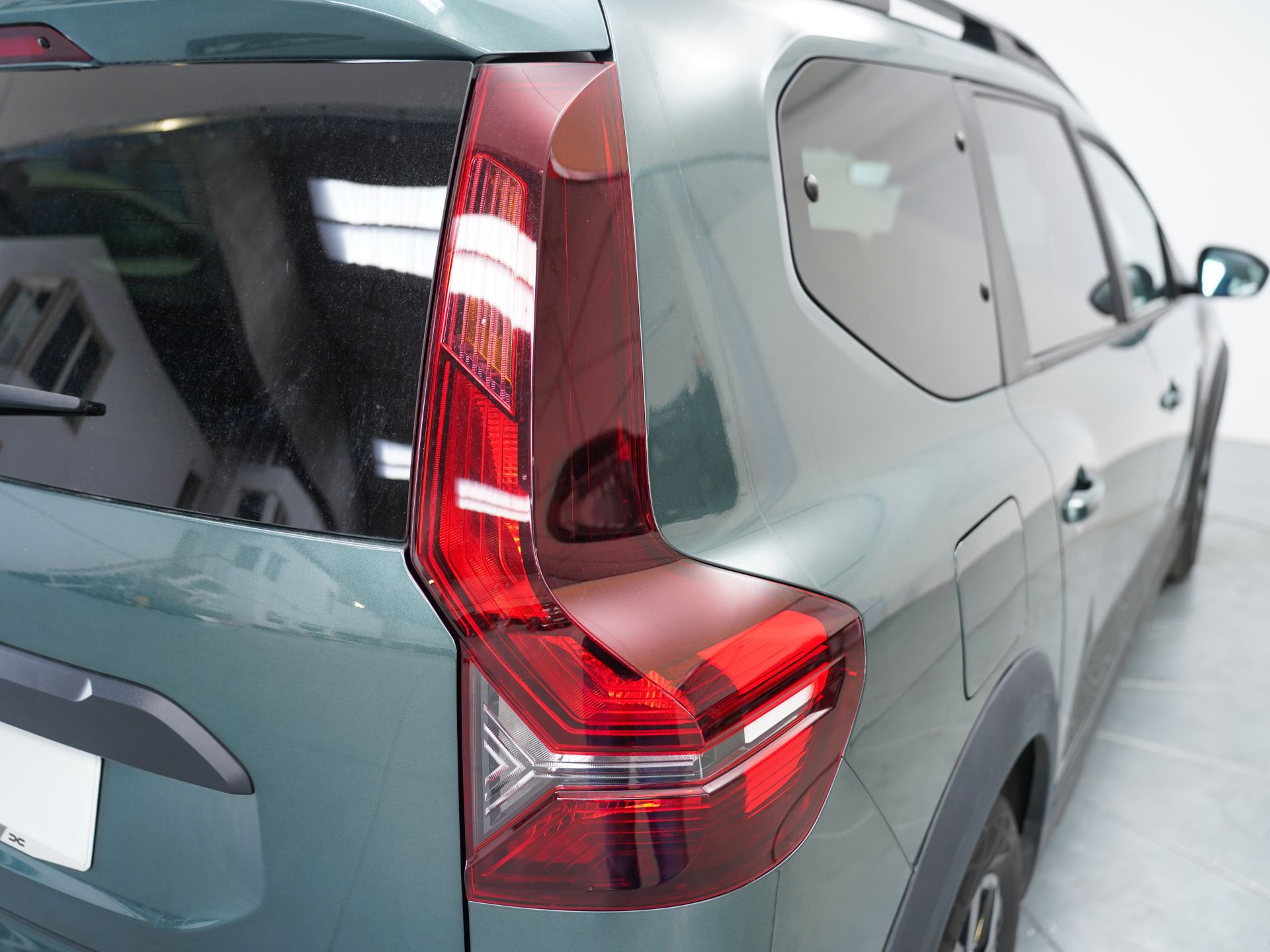 Dacia Jogger Extreme HYBRID 105kW (140CV) 5 plazas