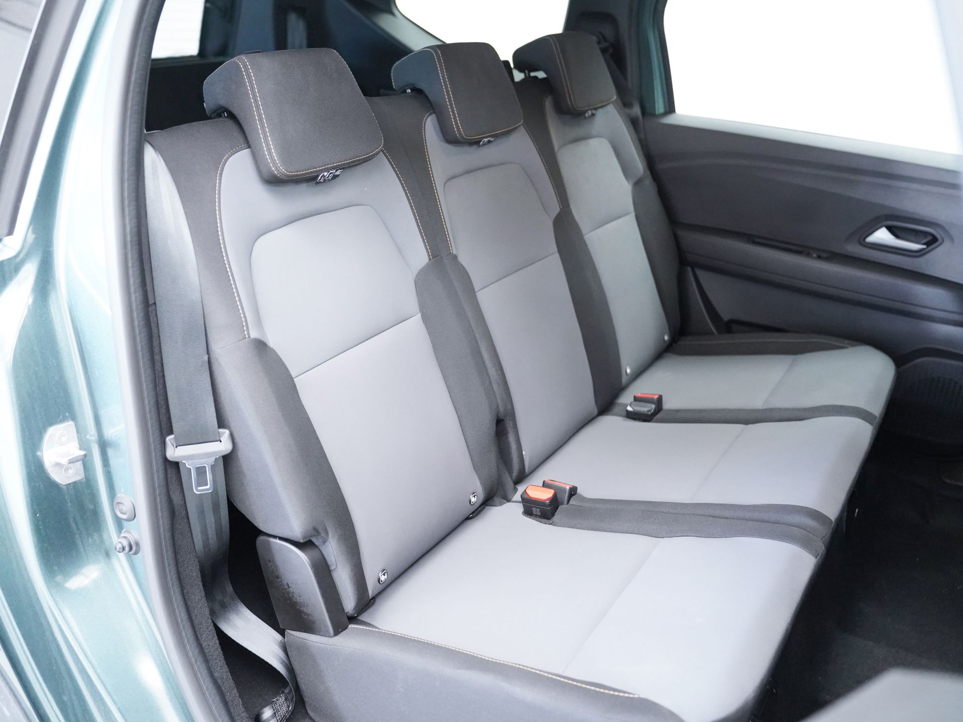 Dacia Jogger Extreme HYBRID 105kW (140CV) 5 plazas