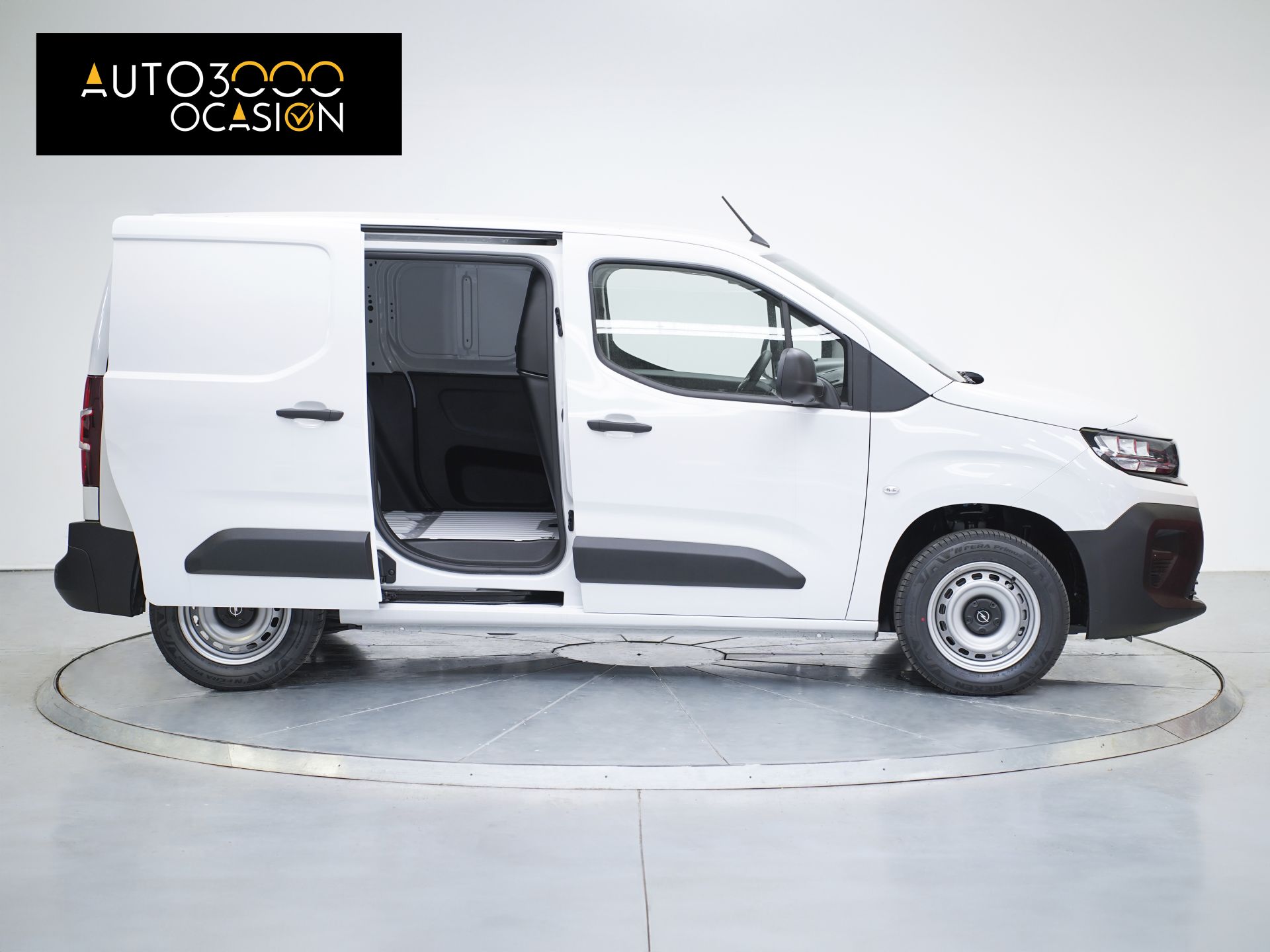 Opel Combo Cargo M 1000kg Diesel 1.5 100HP S&S MT E