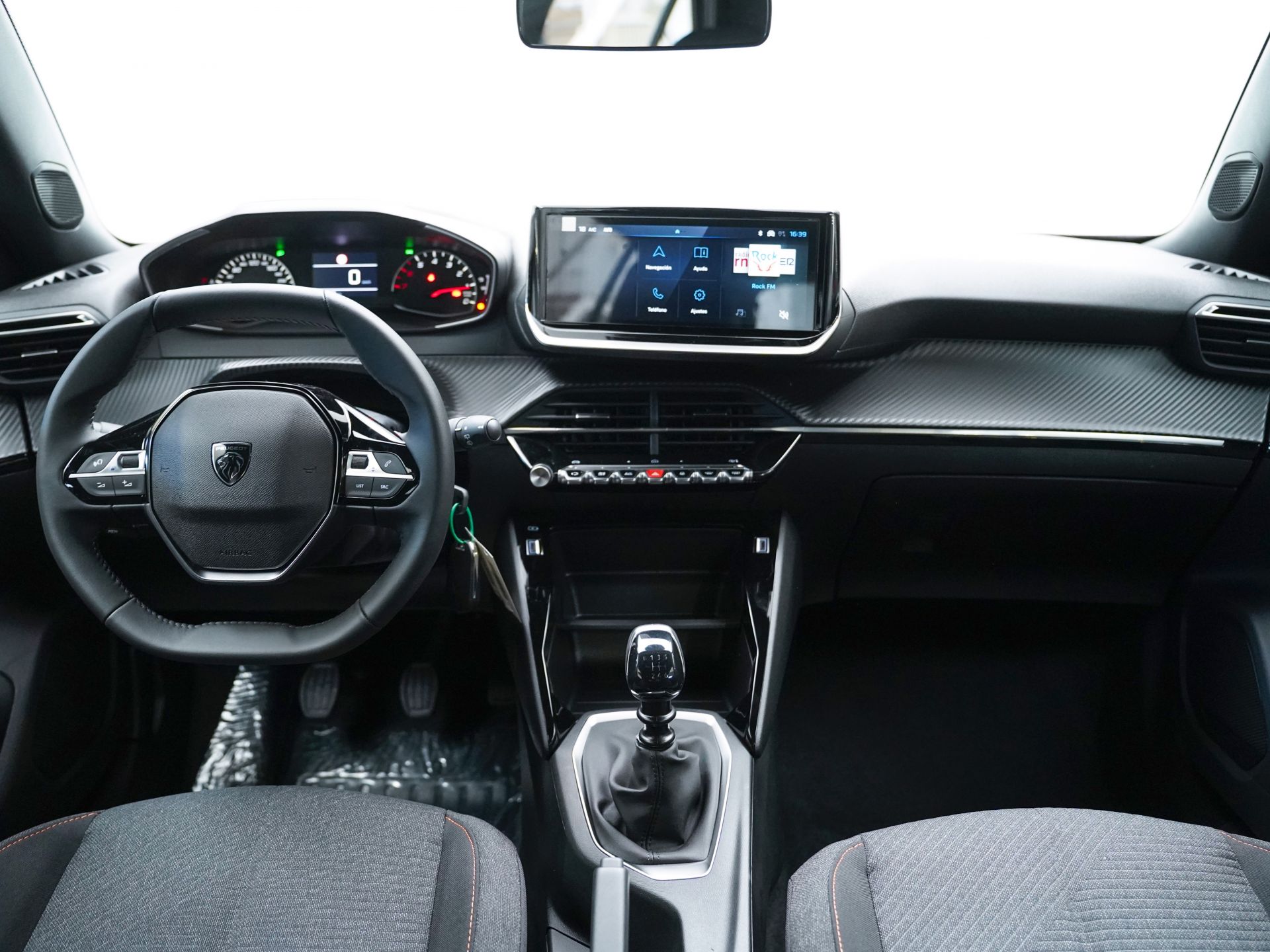 Peugeot 2008 Style Gasolina 100 S&S 6 Vel. MAN